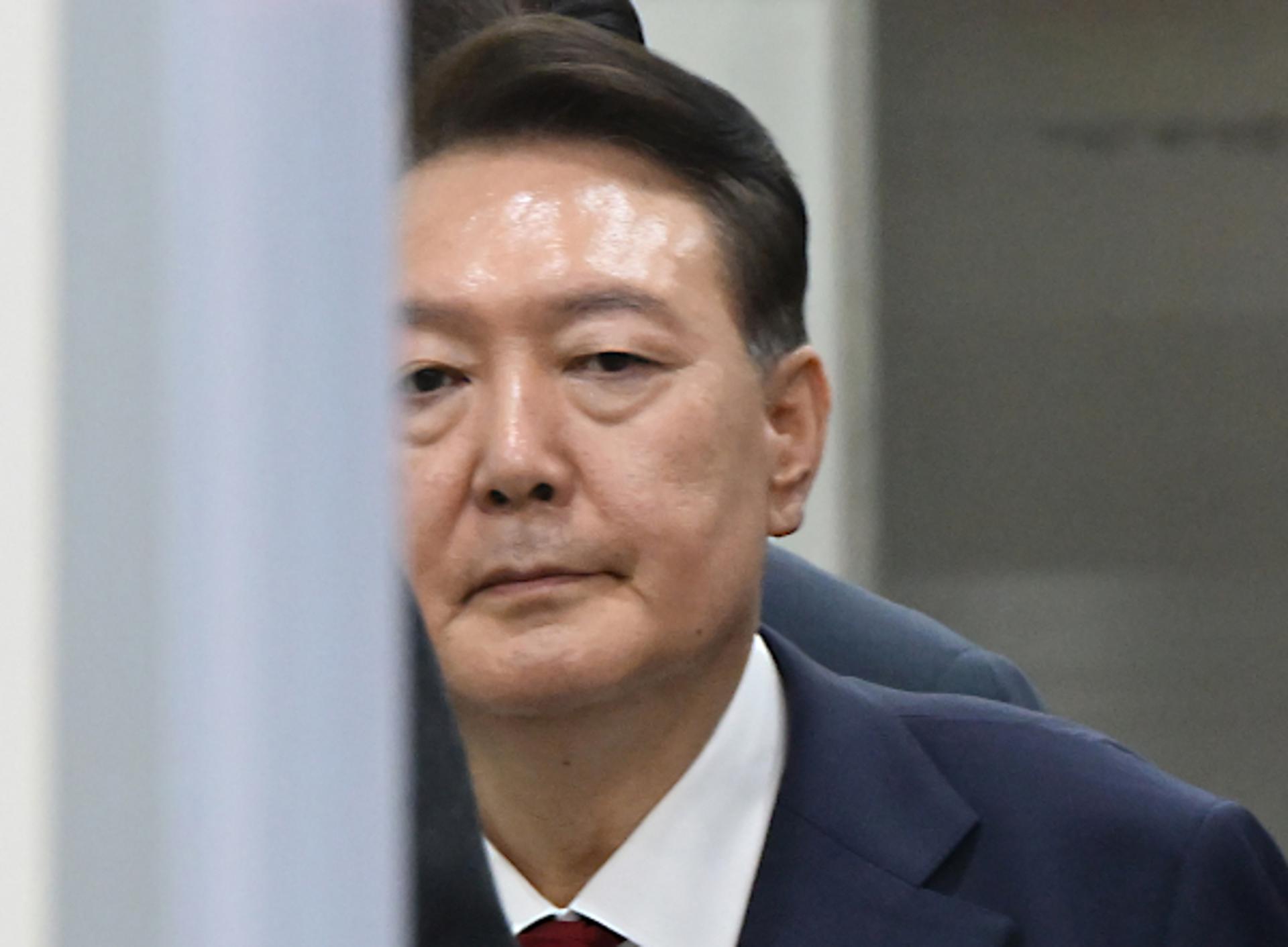 내란 특검, 윤석열 3차 강제구인 시도… "오후 2시까지 인치"
