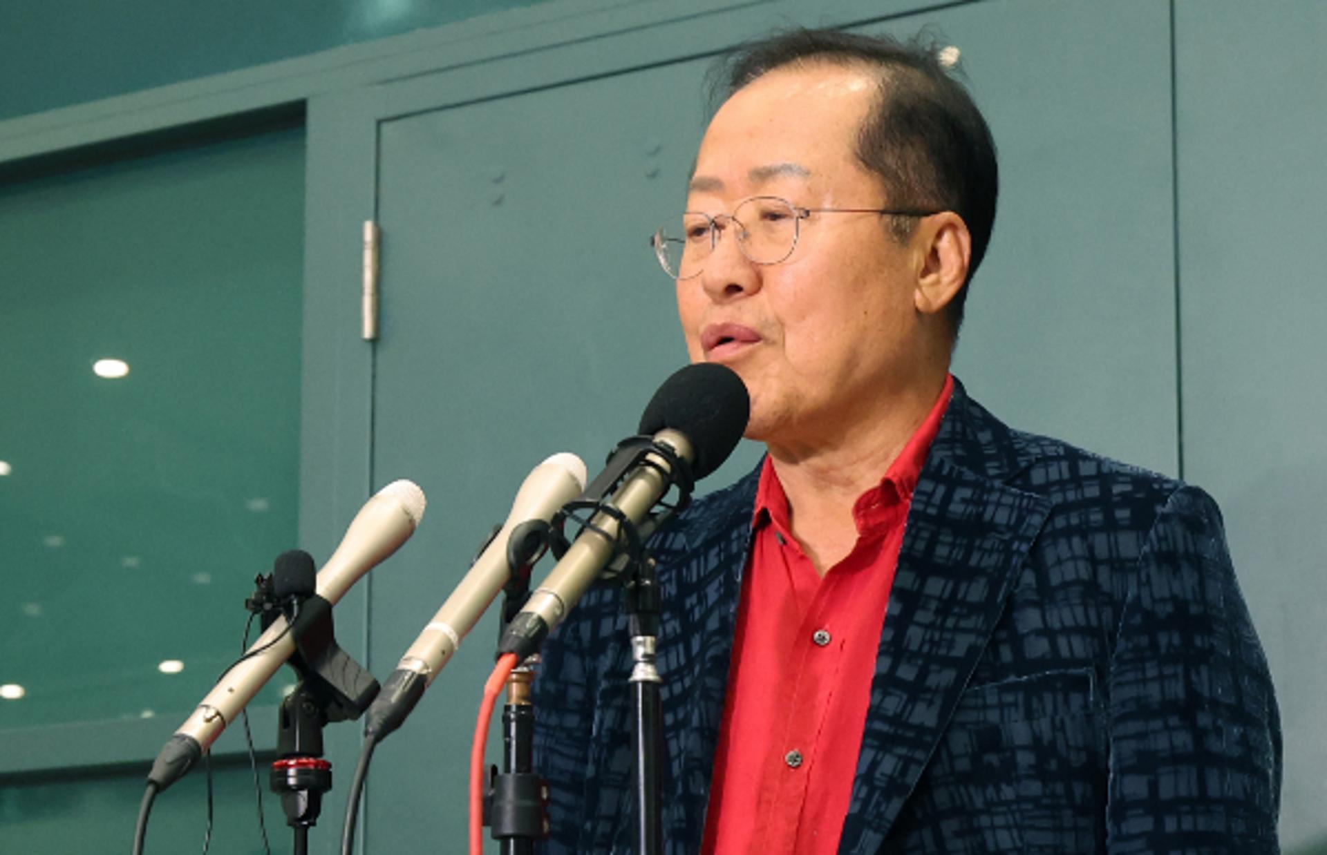 홍준표 "보좌관 갑질, 강선우만?… 발길질에 S대 아니라 자르기도"