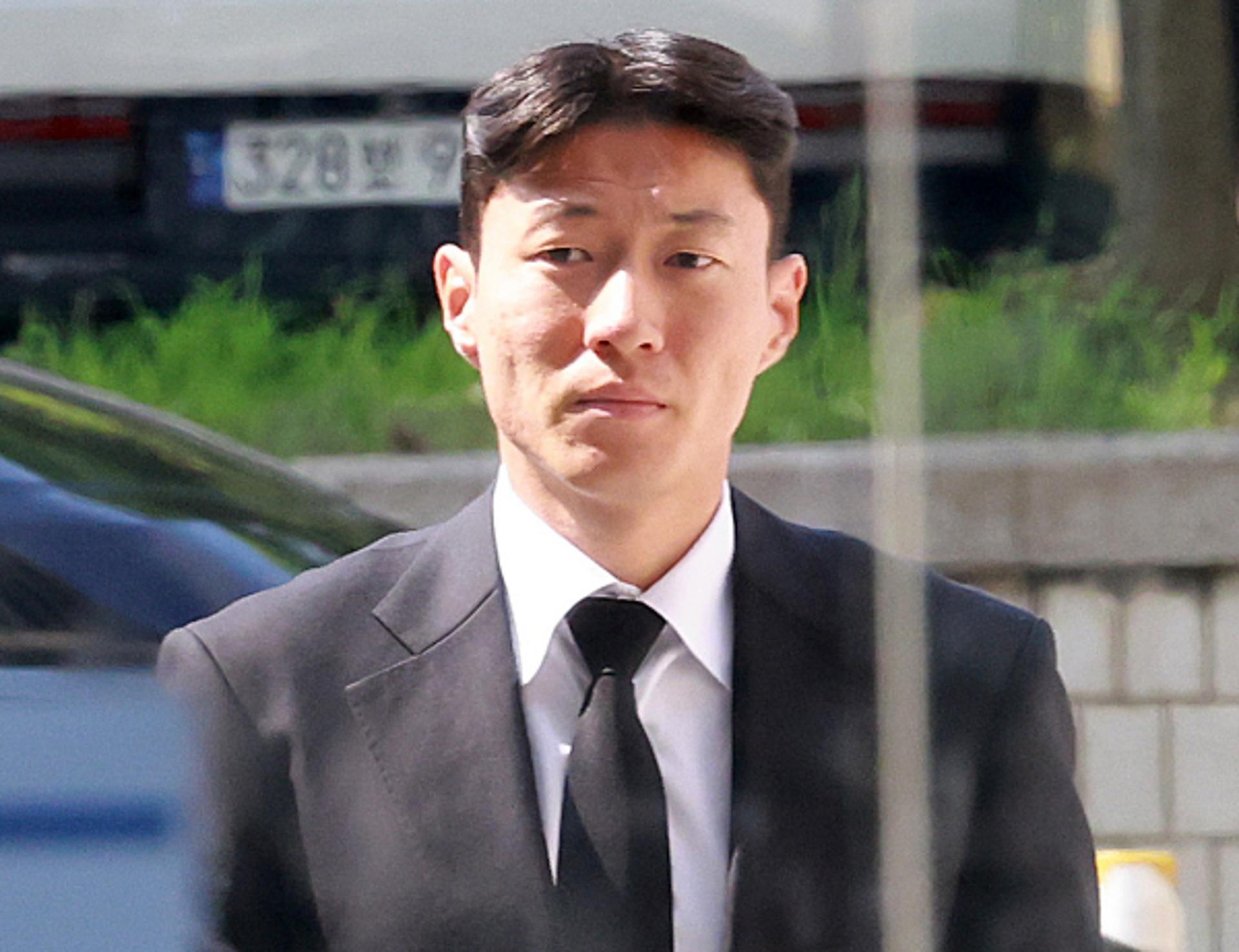 '불법 촬영' 황의조, 울먹이며 호소했지만… 검찰, 2심서 징역 4년 구형