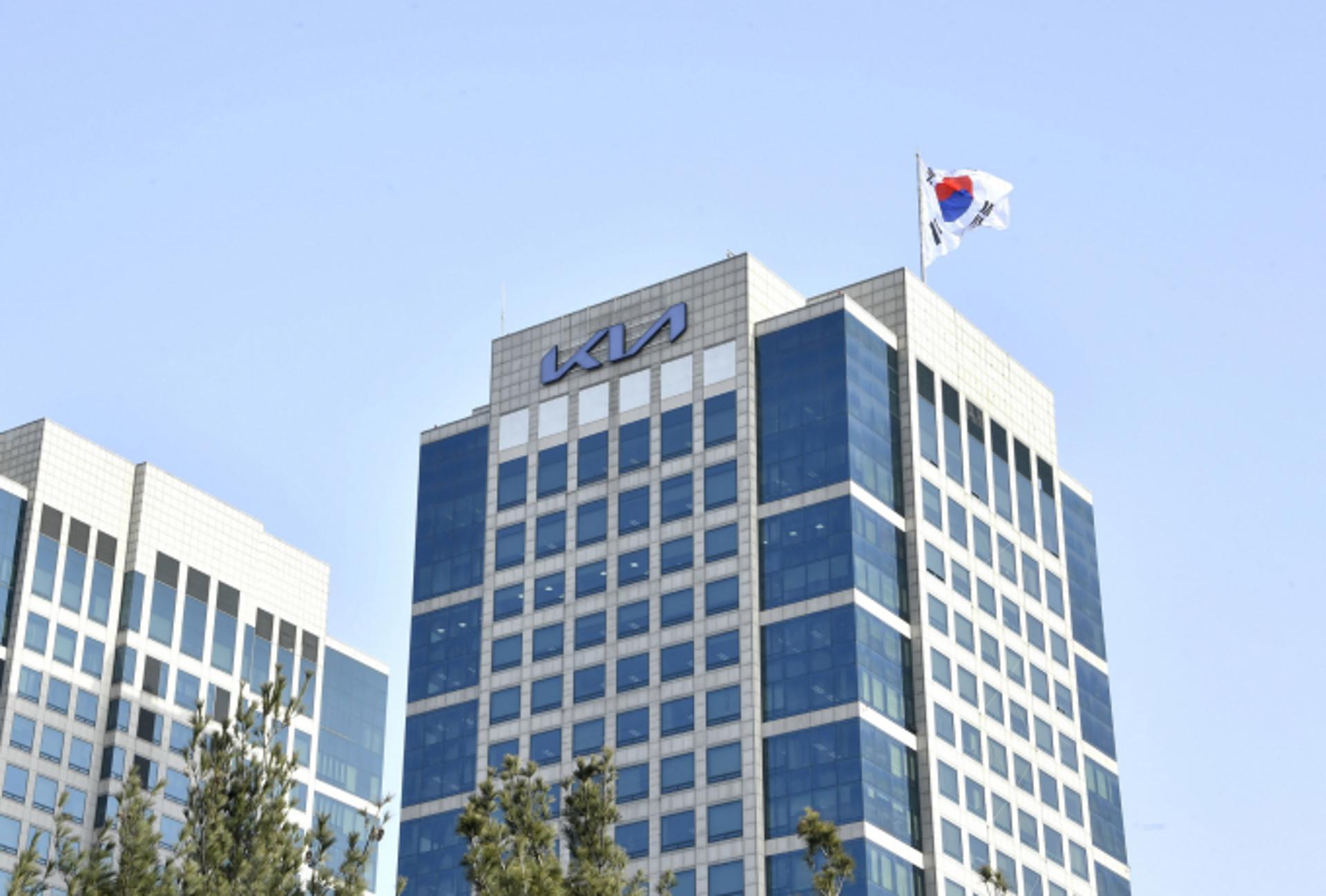 끝없는 스포티지 인기… 기아 7월 총 판매 성적 26.2만대(상보)
