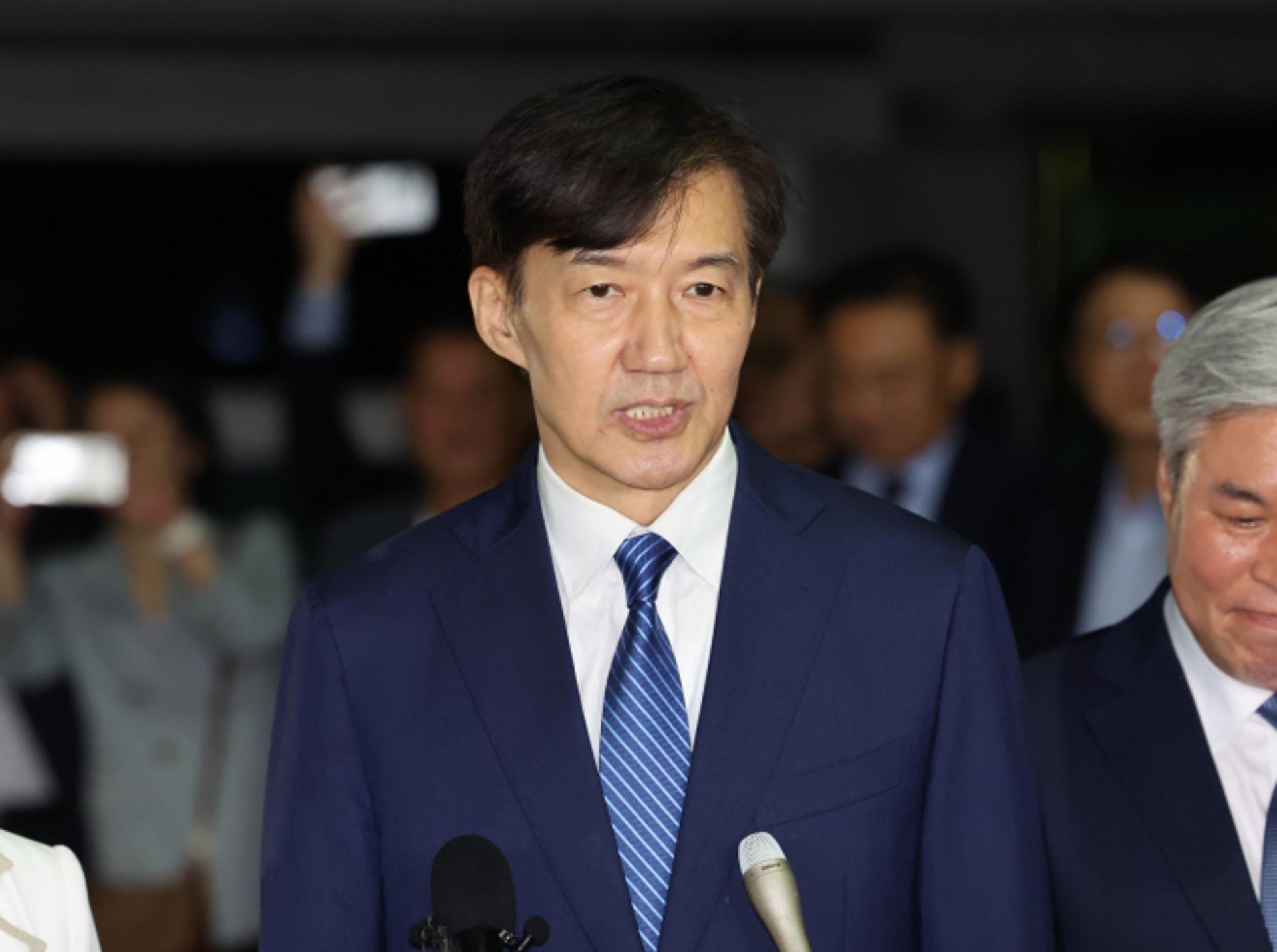 조국, 김대중 전 대통령 묘역 참배 예정… 사면 후 첫 공개 일정