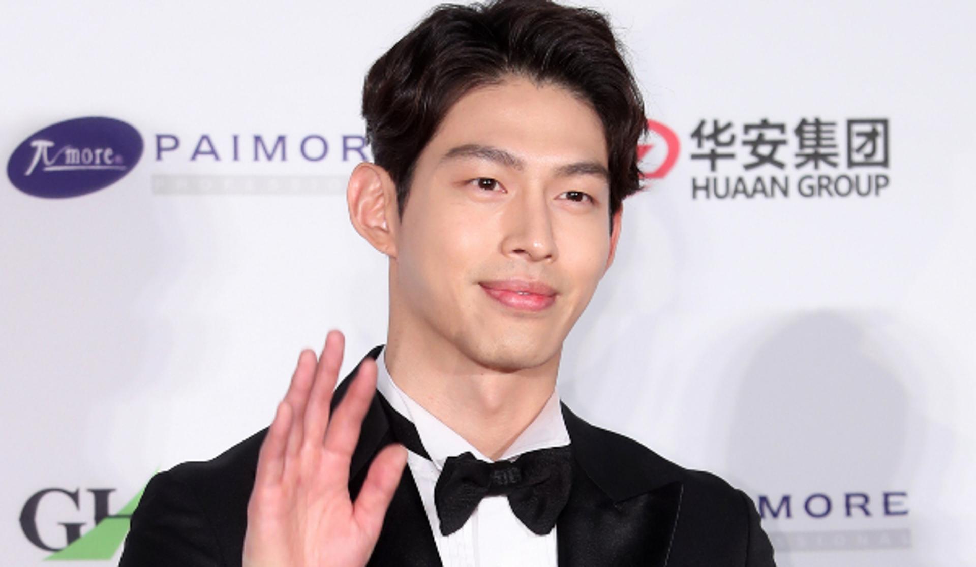 '불륜 의혹' UN 최정원, 스토킹 혐의 해명… "여친과 사소한 다툼"