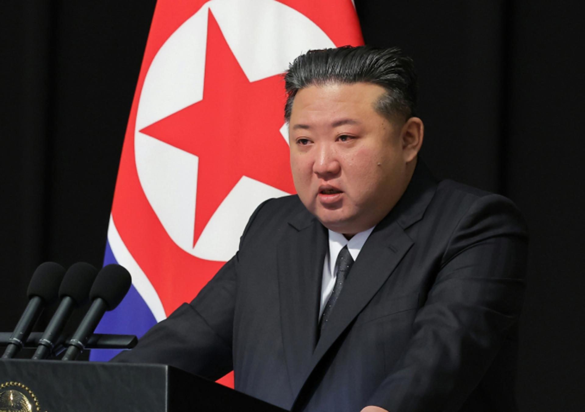 "김정은 열차타고 평양 출발"… 2일 베이징 도착할 듯