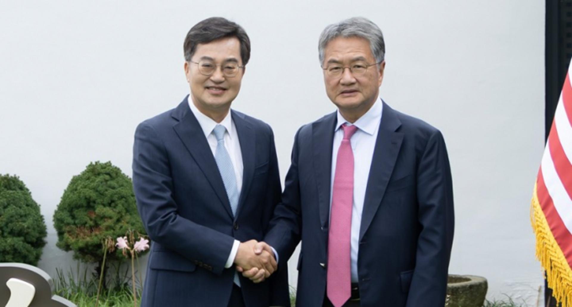 [동정] 김동연 경기도지사,  조셉 윤 미국대사대리와 오찬