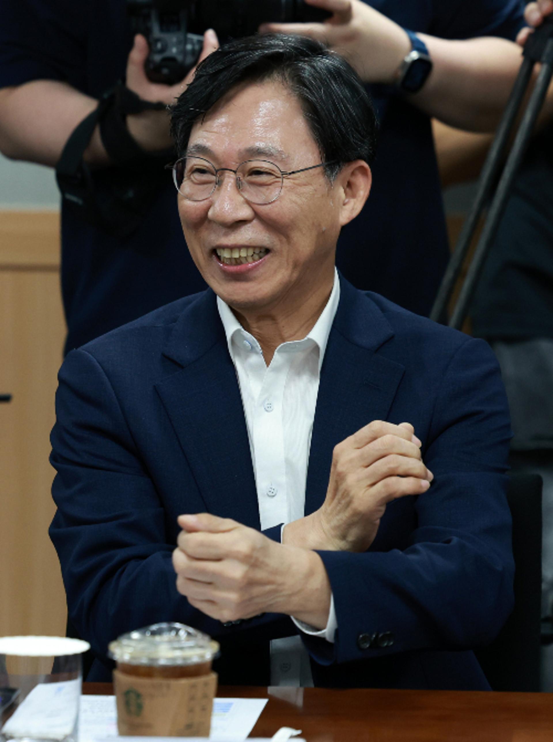 "어려운 보험, 쉽게" 삼성생명 경영진들, '금융취약계층' 직접 찾는다