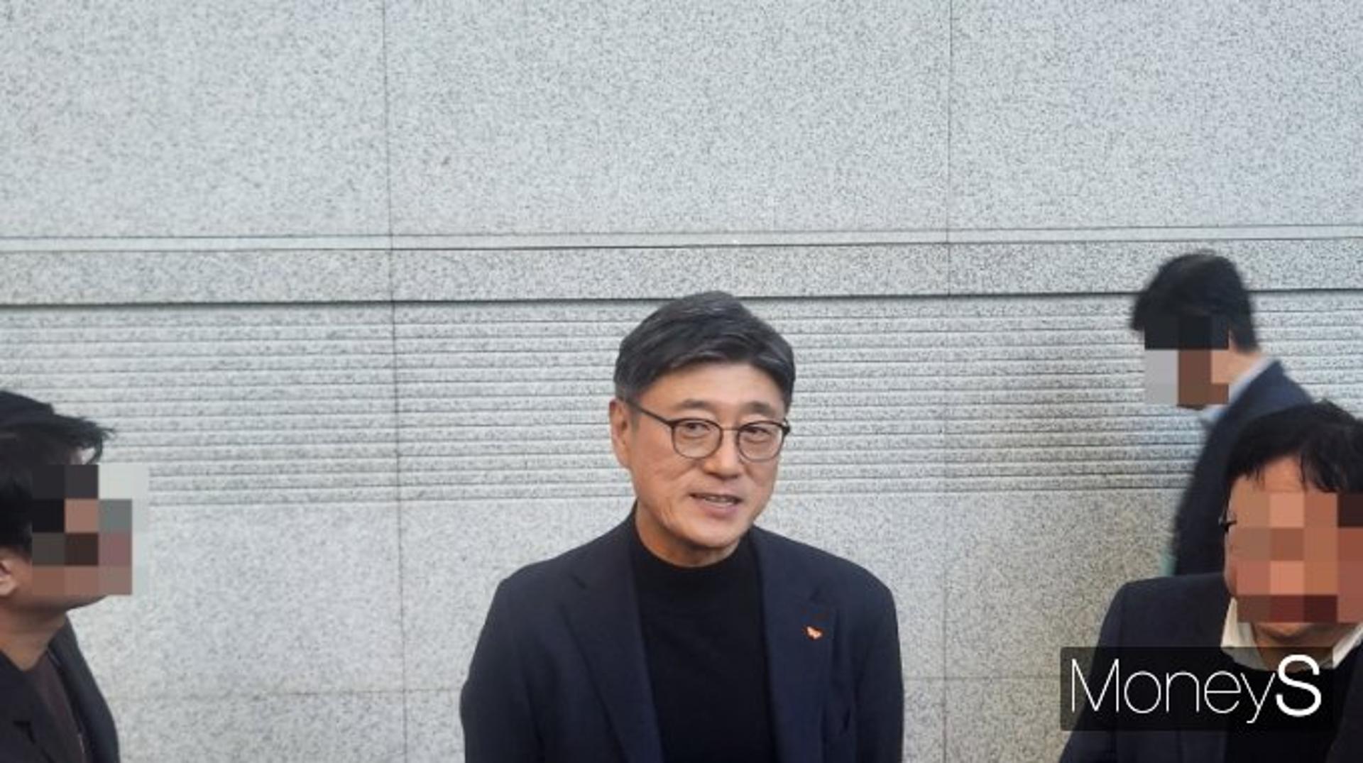 공식 데뷔한 정재헌 SKT 대표, 전문성 우려 일축