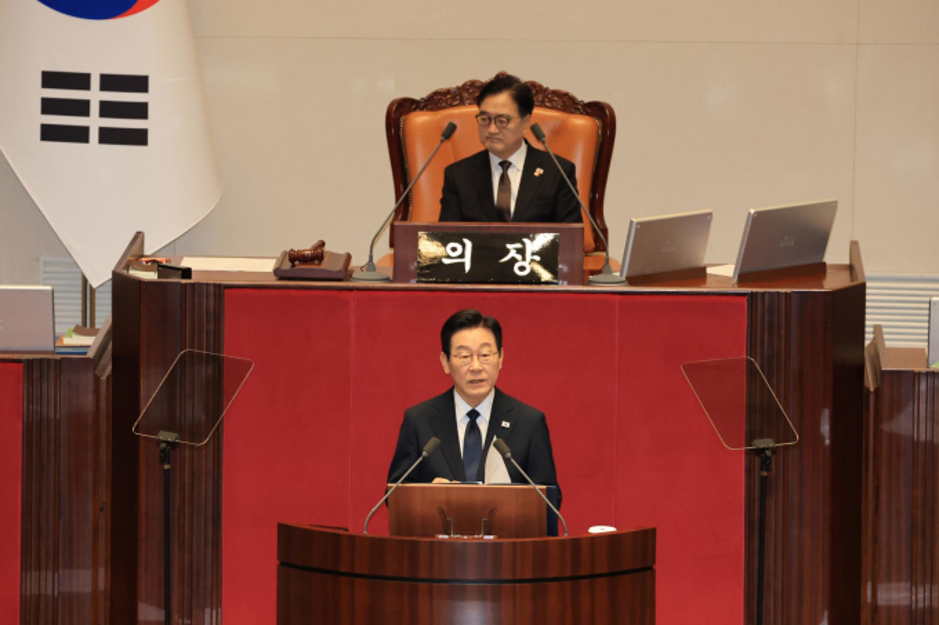 이 대통령 "평화 공존, 공동 성장의 새 한반도 시대 열어갈 것"
