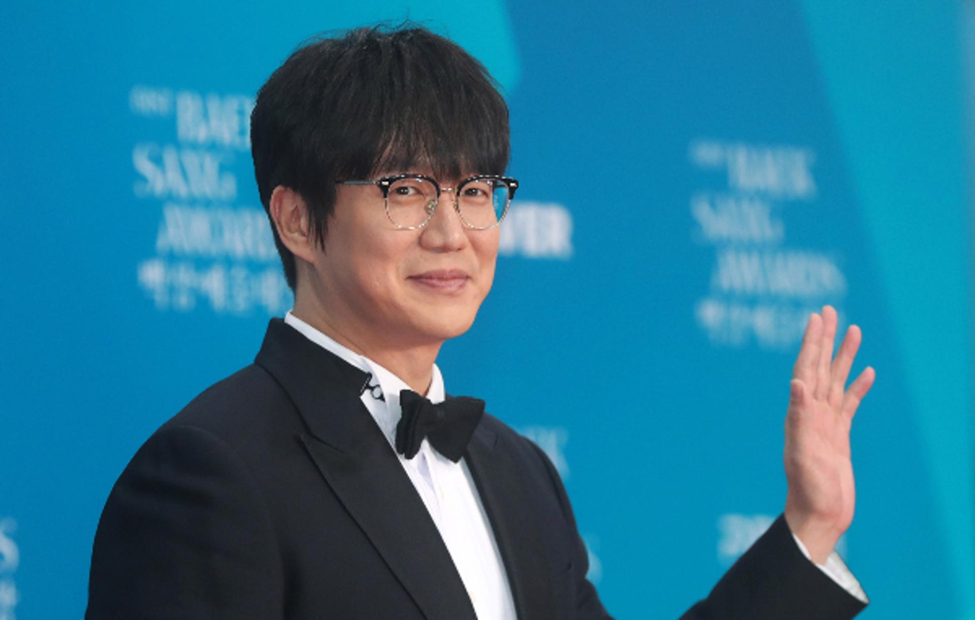 "이런 응원은 처음"…성시경, '매니저 배신' 아픔 딛고 연말 공연 연다
