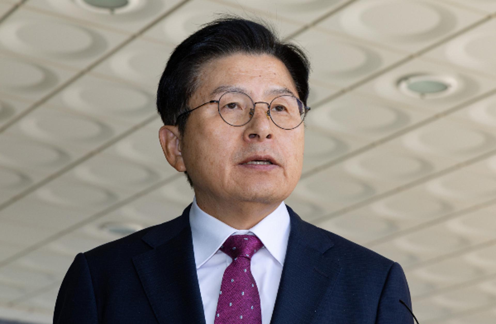 황교안 구속심사 4시간 30분만 종료… "내란 선동 모는 것 너무해"
