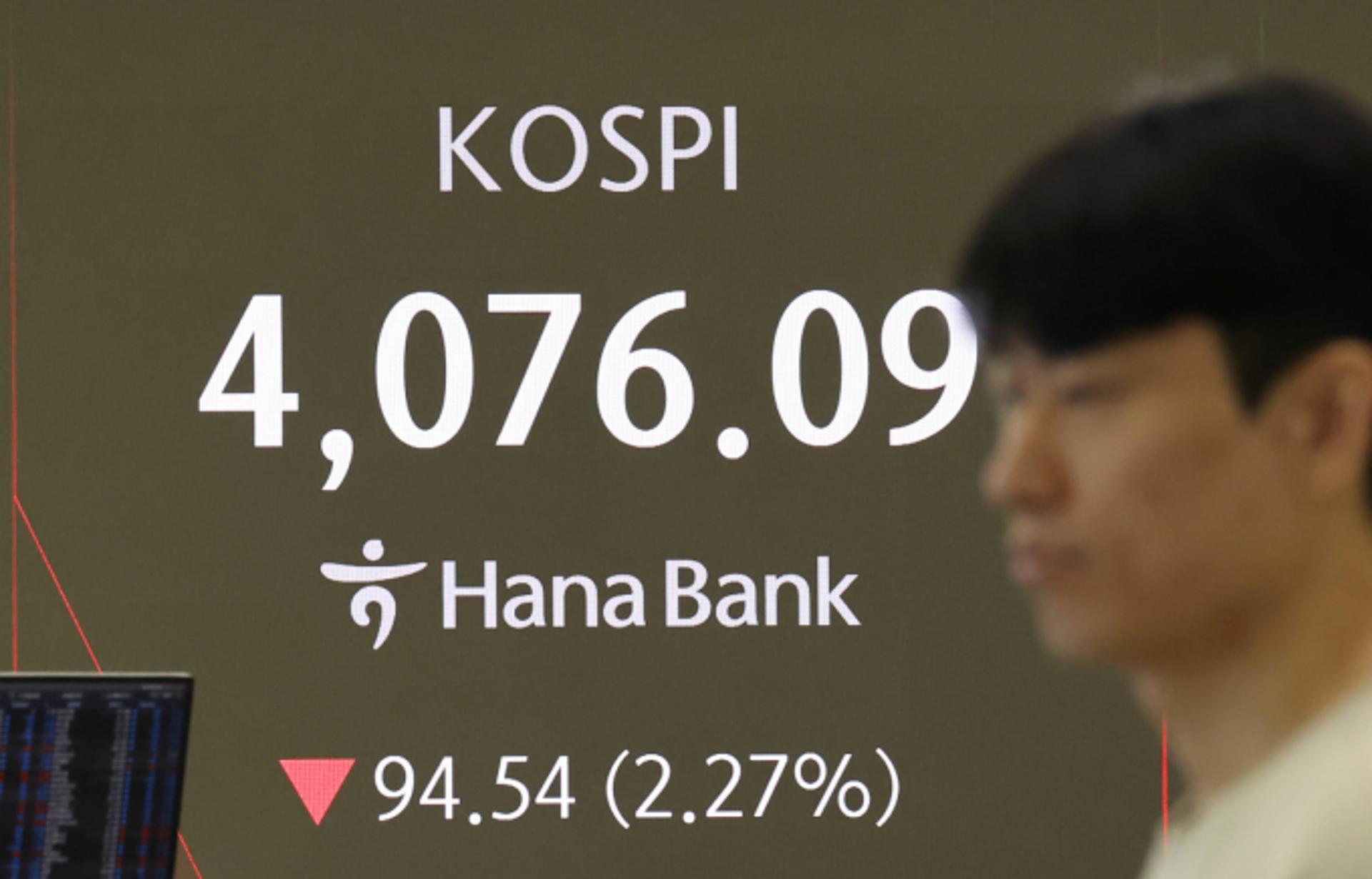 [특징주] '10만전자·60만닉스' 붕괴… 미 기술주 급락 영향