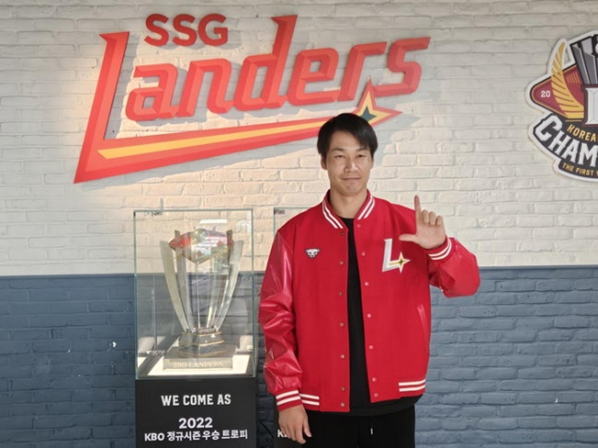 SSG, '일본 국가대표' 출신 타케다 영입… NPB 66승·ERA 3.33