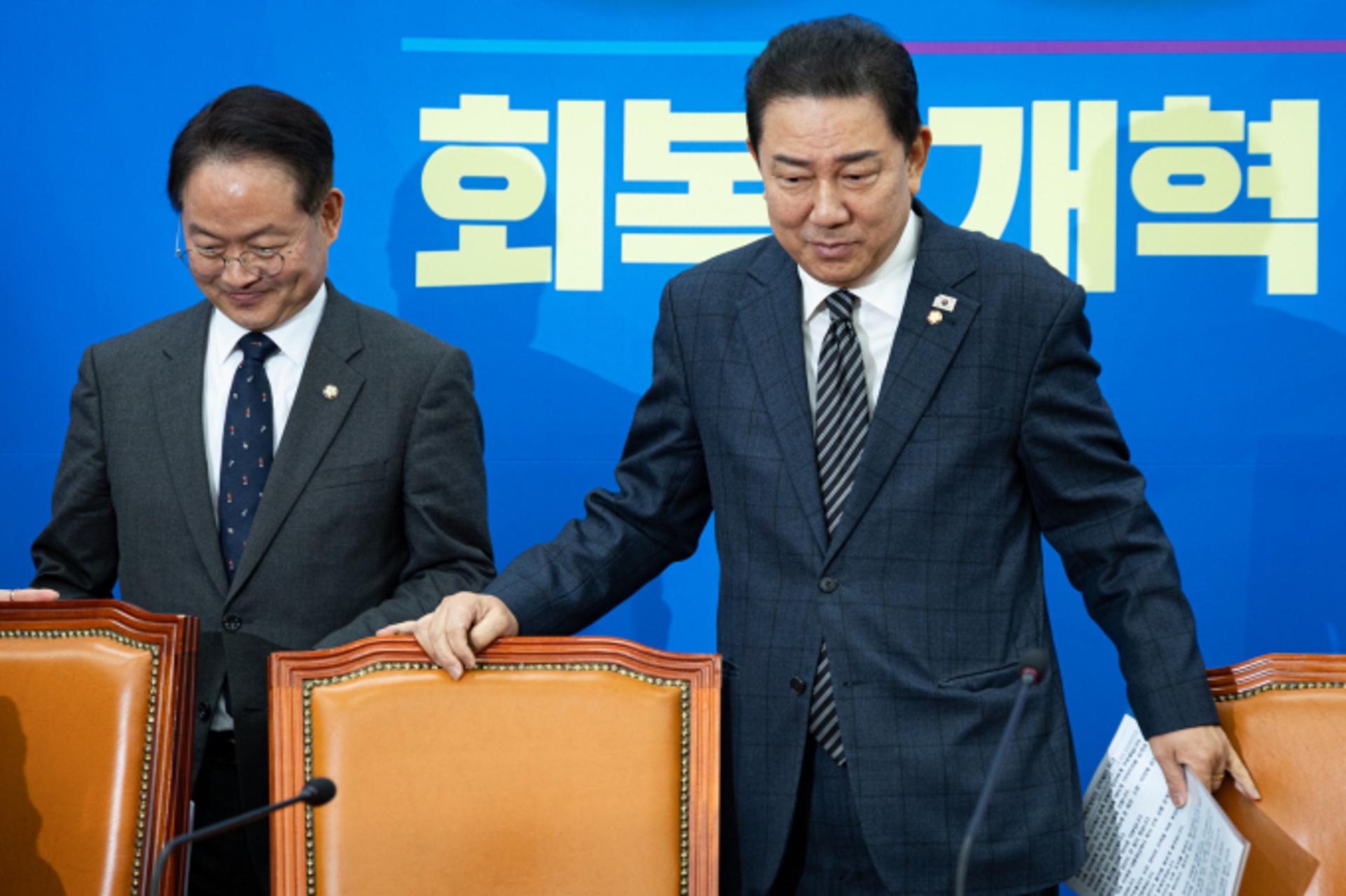 허영 "홈플러스 위기에 김병주 MBK회장은 최고급 별장 구입"