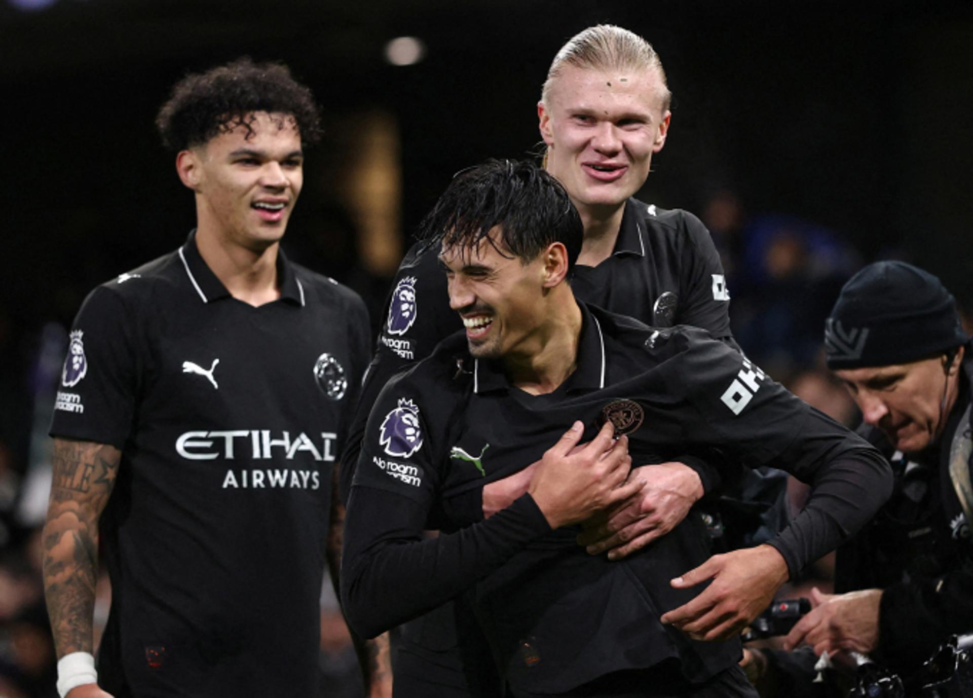 '득점 기계' 홀란, EPL 최단 경기 100골… 시어러보다 13경기 빨라