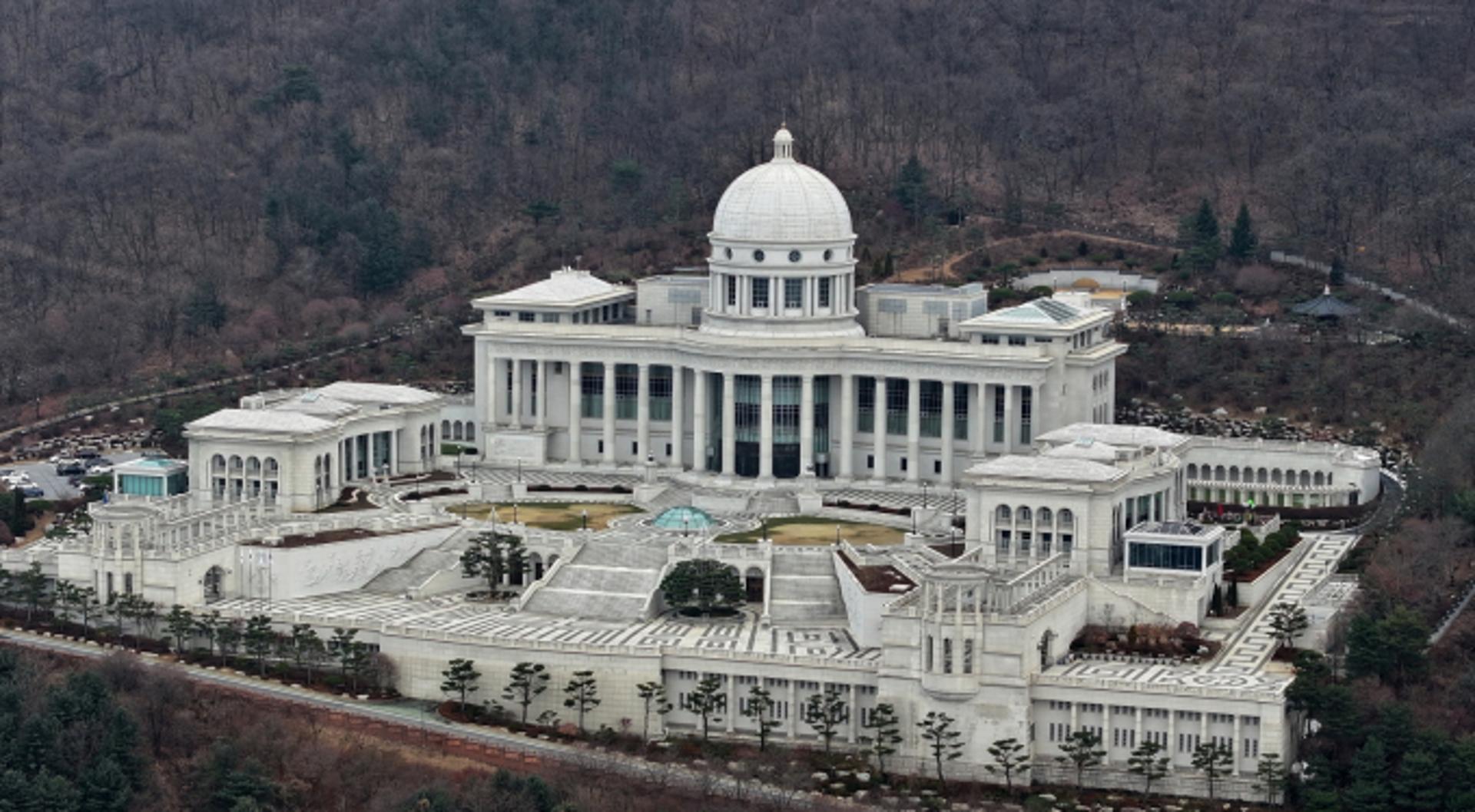 통일교 의혹에 정치권 충돌… 야 "특검 수용" 여 "정치 공세"