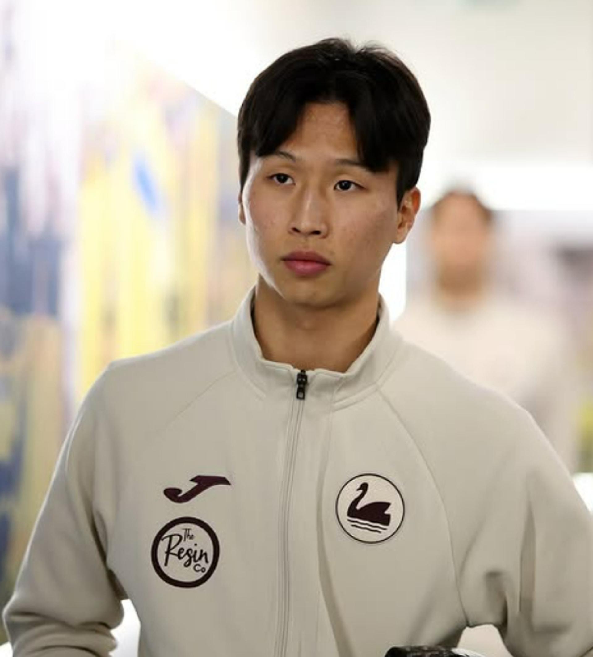 '시즌 2호골' 엄지성… 스완지, FA컵서 승부차기 끝에 WBA에 석패
