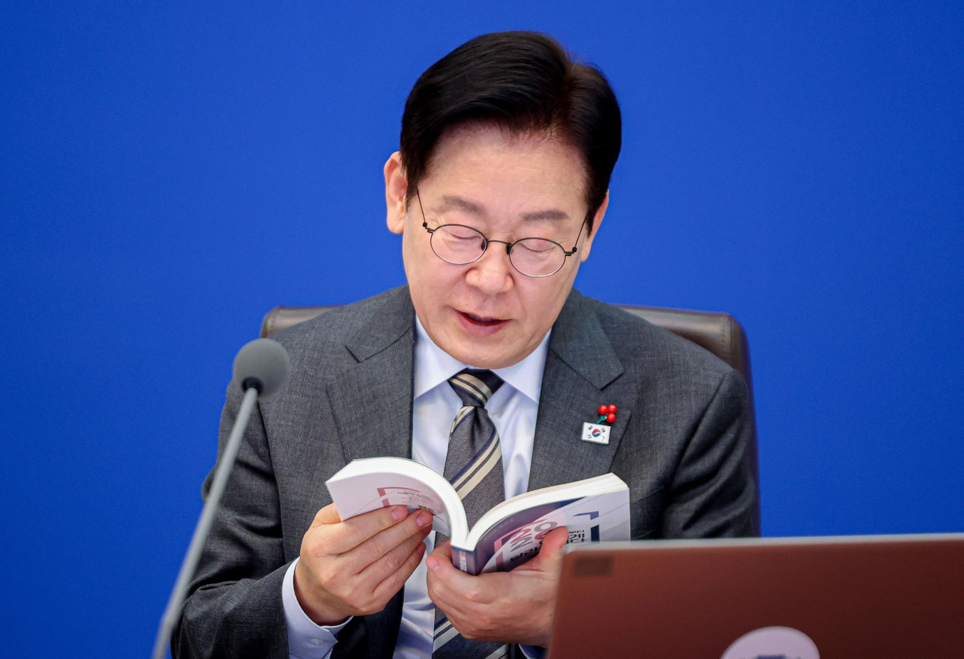 [특징주] 모나리자, 이 대통령 생리대 무상공급 검토에 5.6% 급등