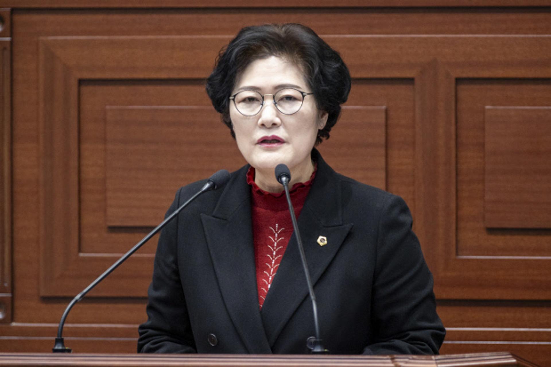 김천 대표과일 샤인머스켓, 설 앞두고 '가격 폭락'