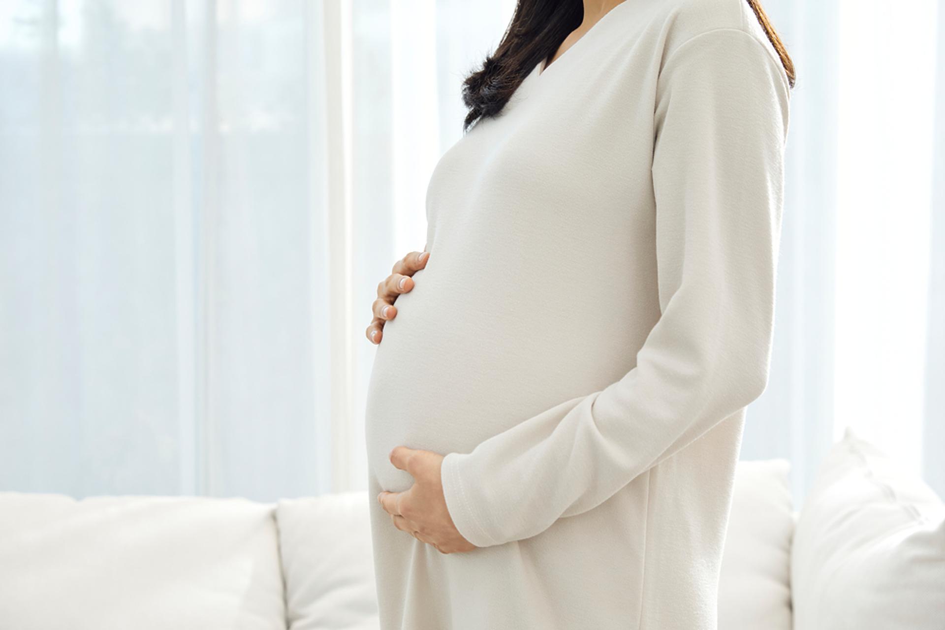 [건강시대] 출산 늦추는 한국 사회… '고령 임신' 주의보