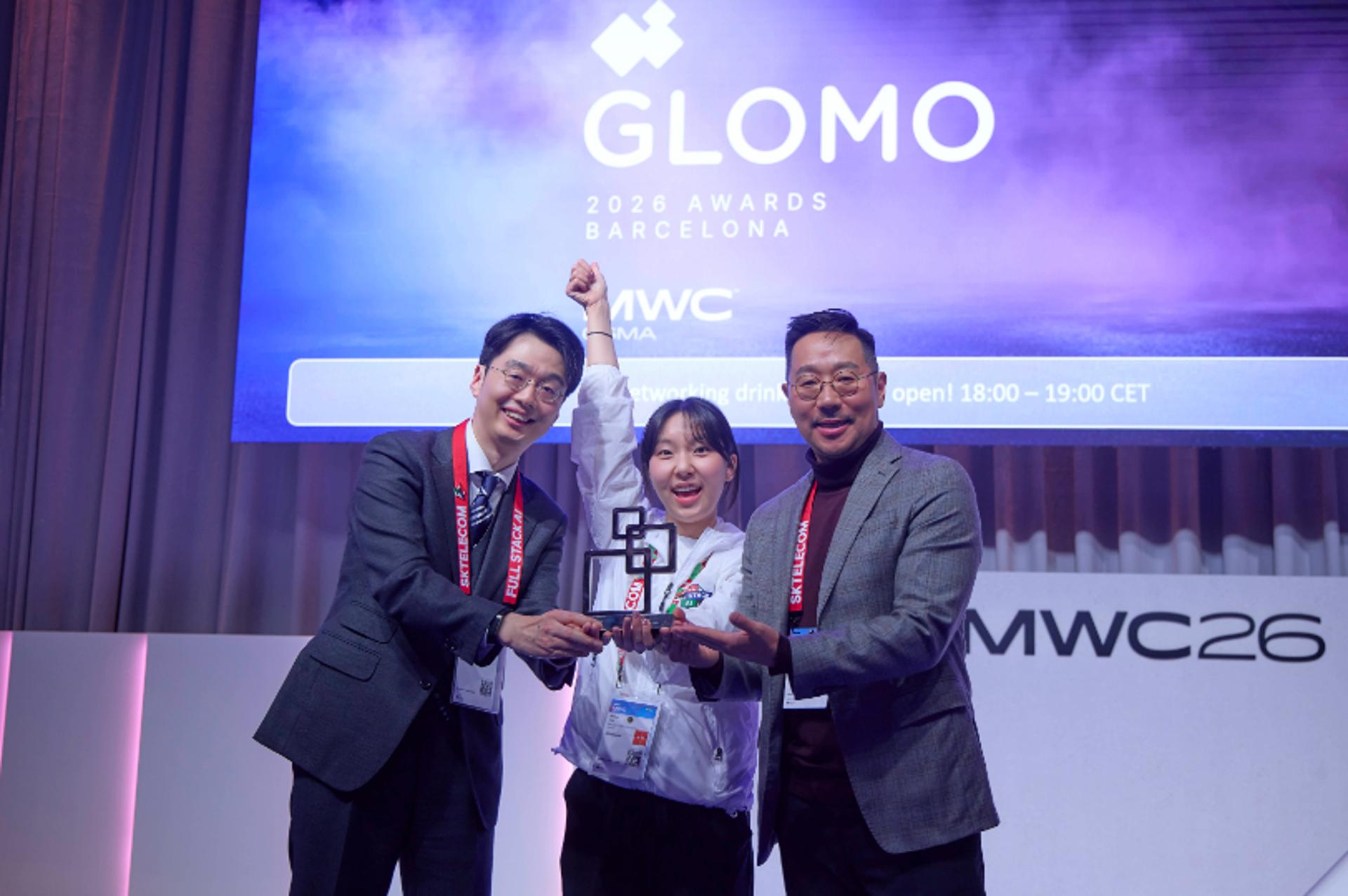 SKT, AI 팔만대장경 품은 '해인'으로 MWC26 GLOMO 어워드 수상