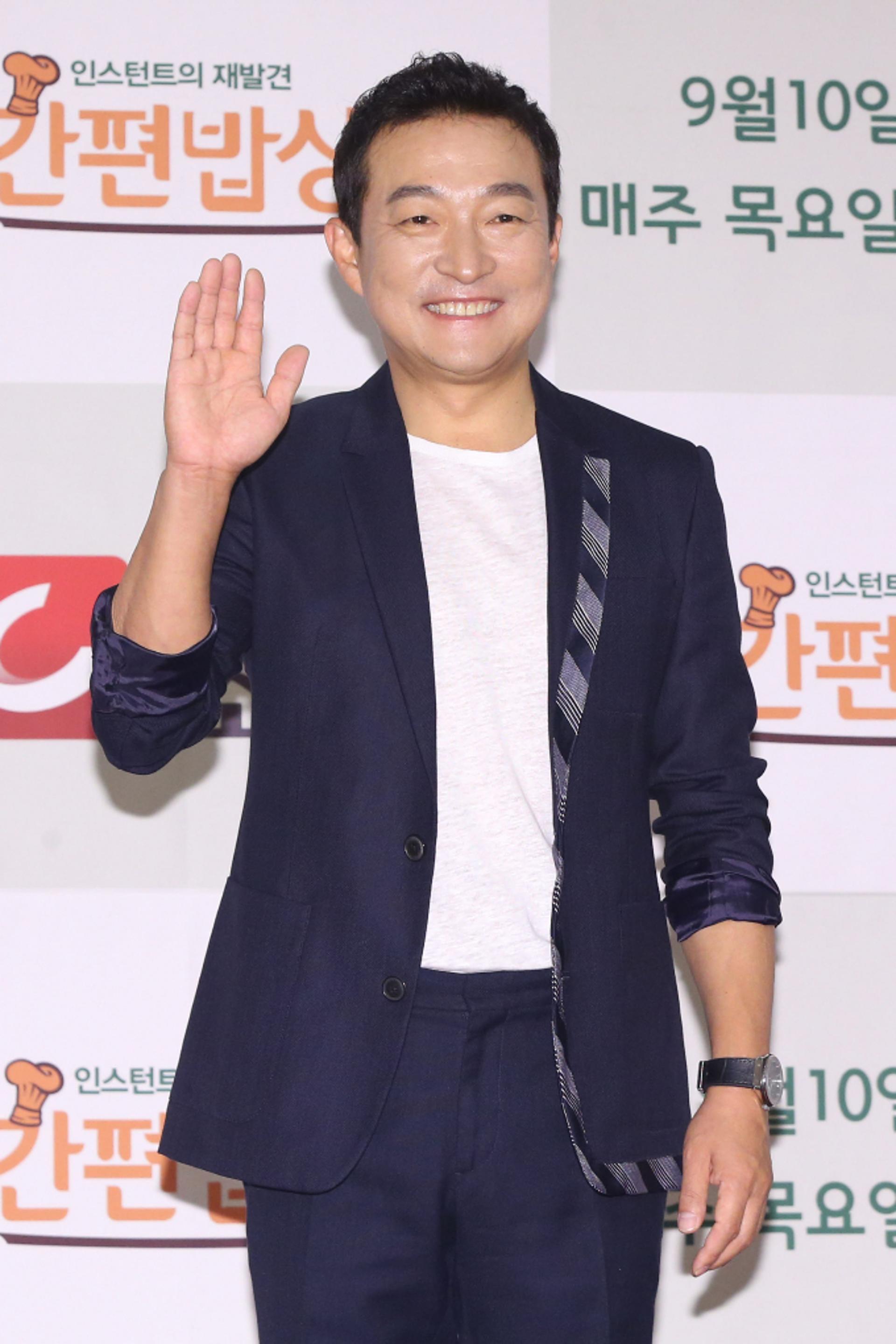 배우 이재룡 또 음주사고…이번엔 현장서 도주, 지인 집에서 붙잡혔다
