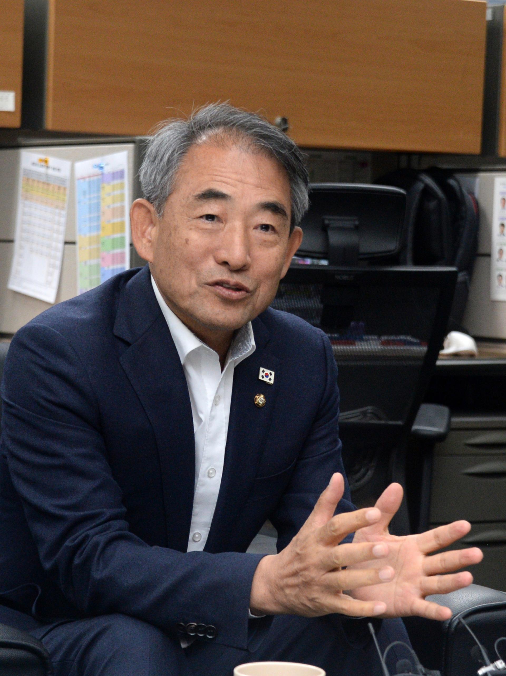 기름값 바가지·사후정산 막는다… 윤준병 의원 '석유 유통질서 개선법' 대표 발의