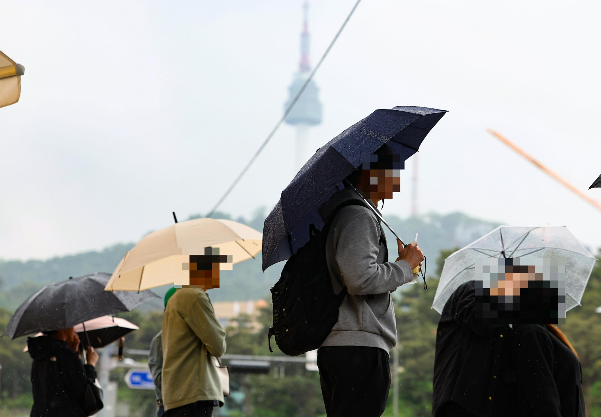 [내일 날씨] "출근길 우산 챙기세요"…수도권, 최대 10㎜ 비 내려