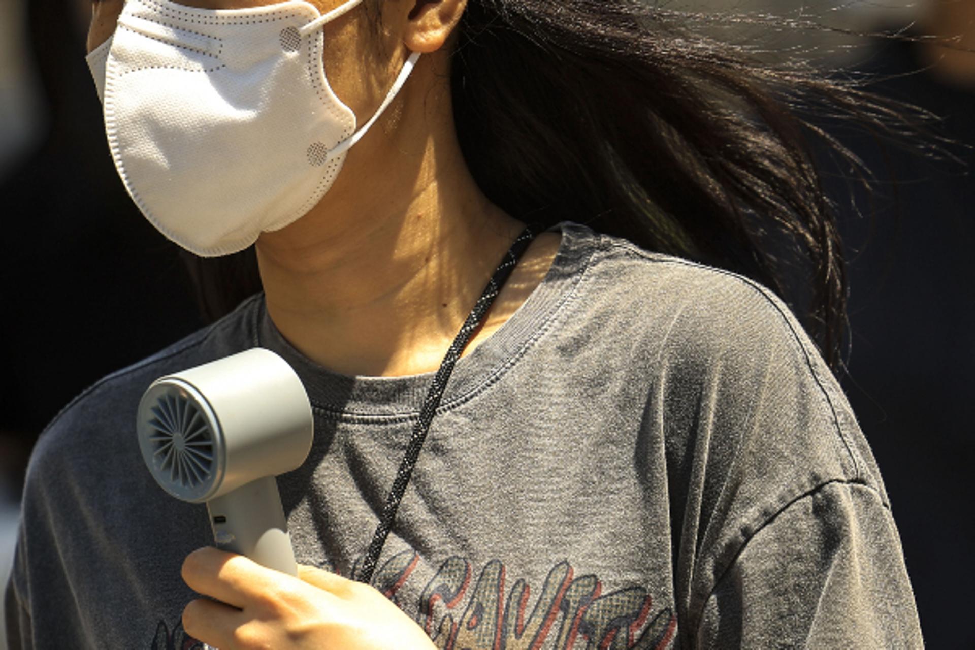 [오늘 날씨]'불볕더위' 지속, 낮 최고 33도…충분한 수분 섭취 '필수'