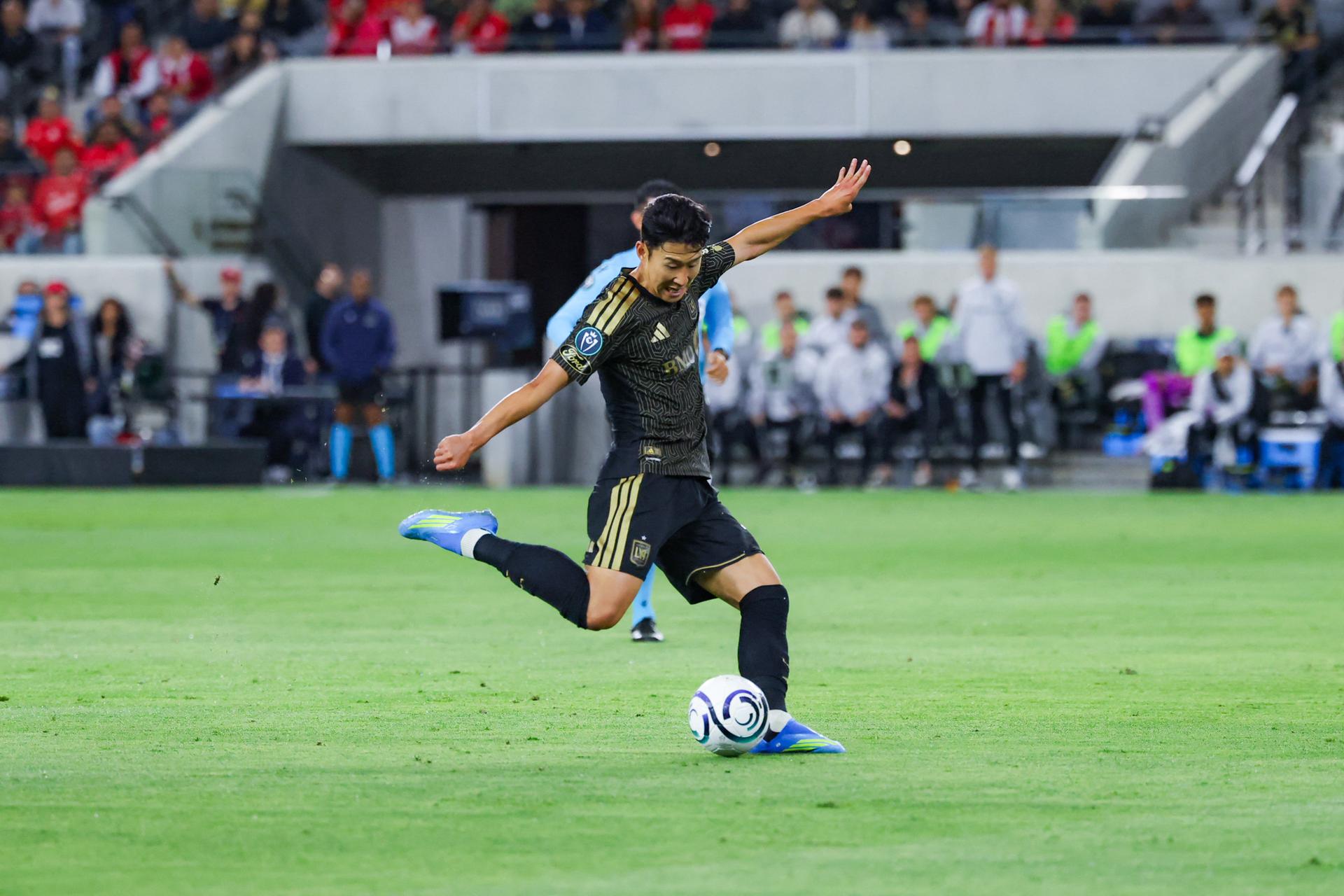 LA FC, 내슈빌전에서 2대3 패배…4연패 늪 빠져