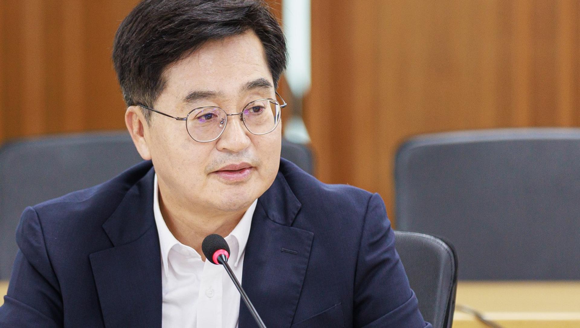 김동연 "민선 8기 성과, 9기 도약으로"…차질없는 인수인계 당부