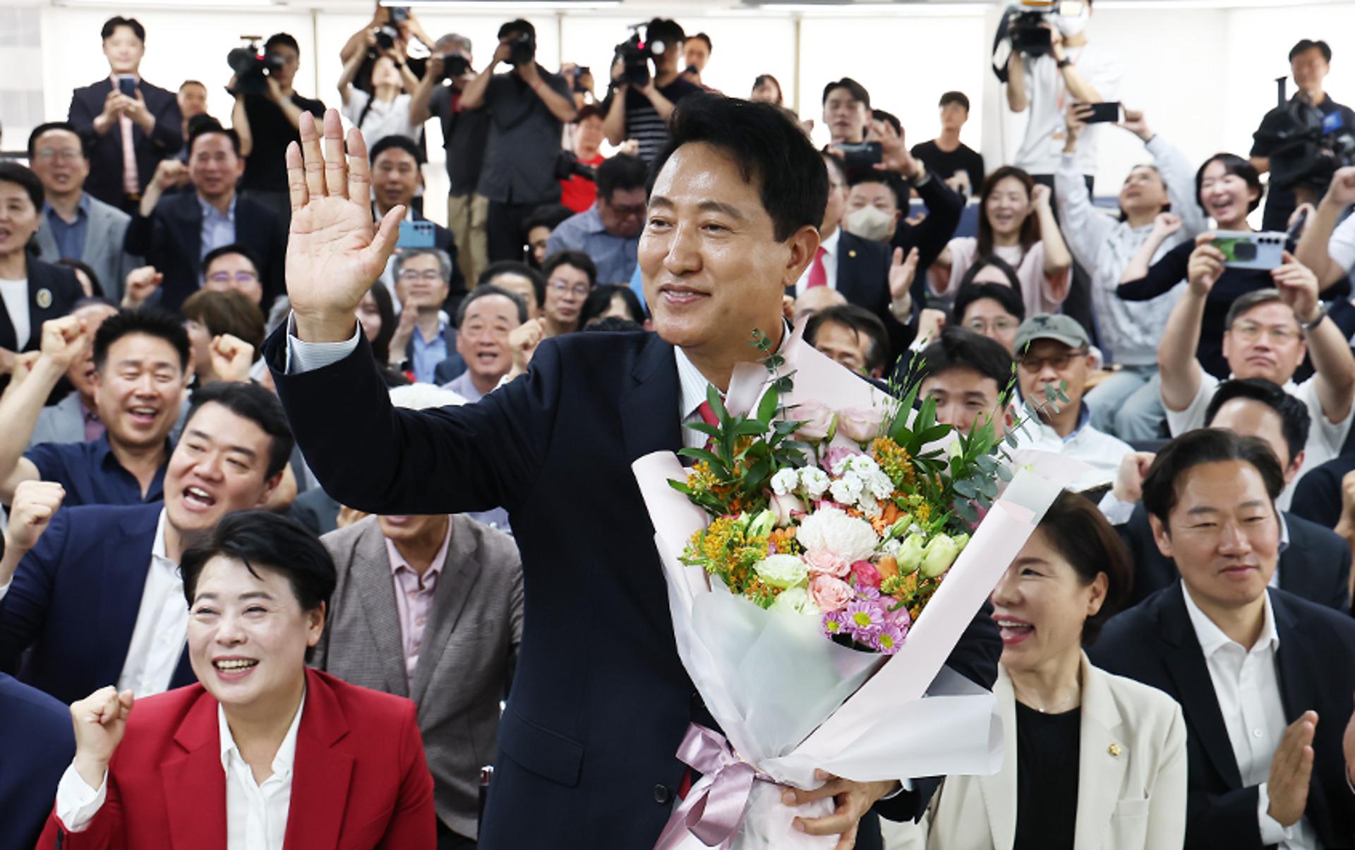오세훈, 대역전 끝에 서울 수성…민주당 12곳·국민의힘 4곳 광역 승리