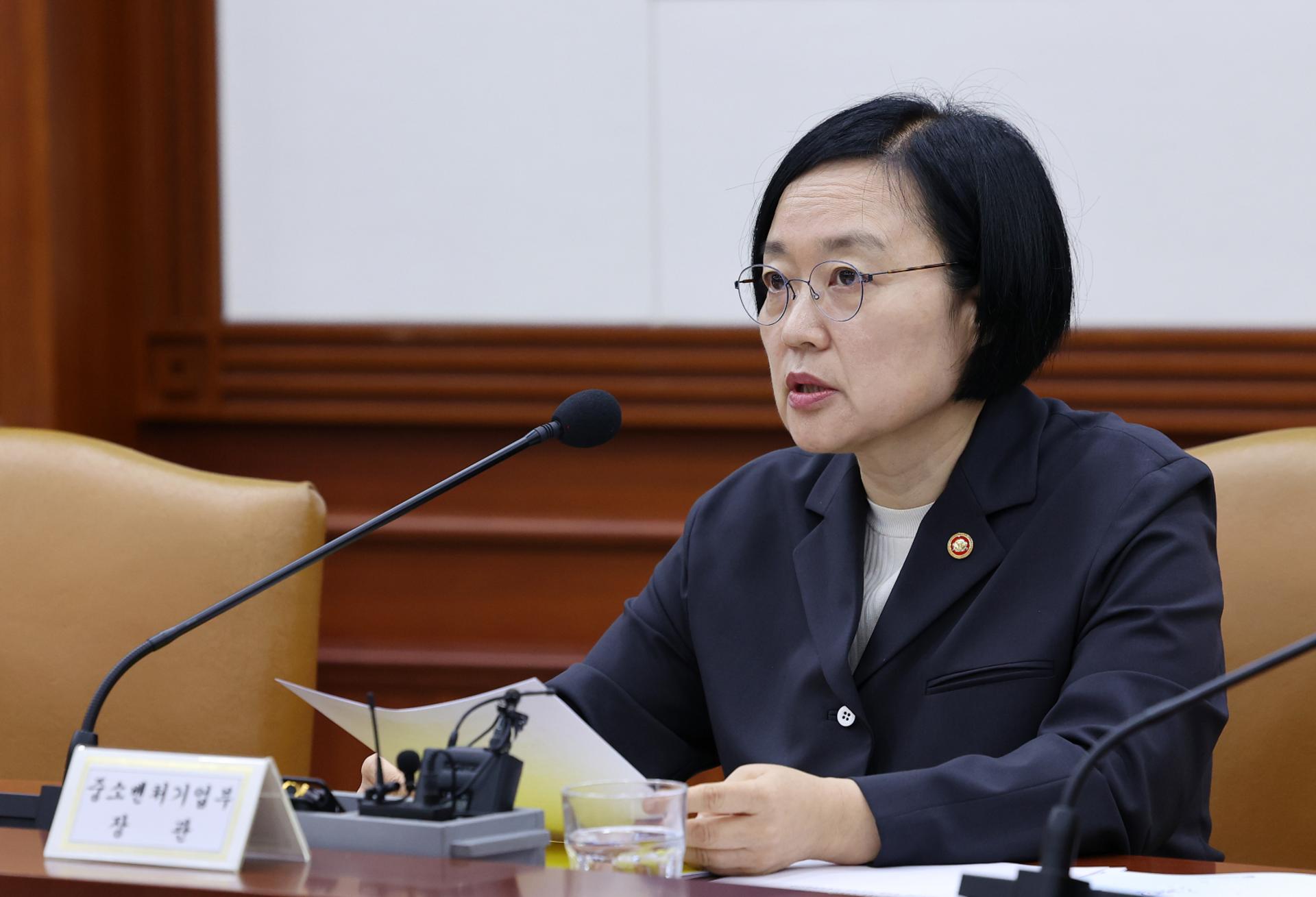 이 대통령, 국무총리 후보에 한성숙 지명…역대 두번째 여성 총리