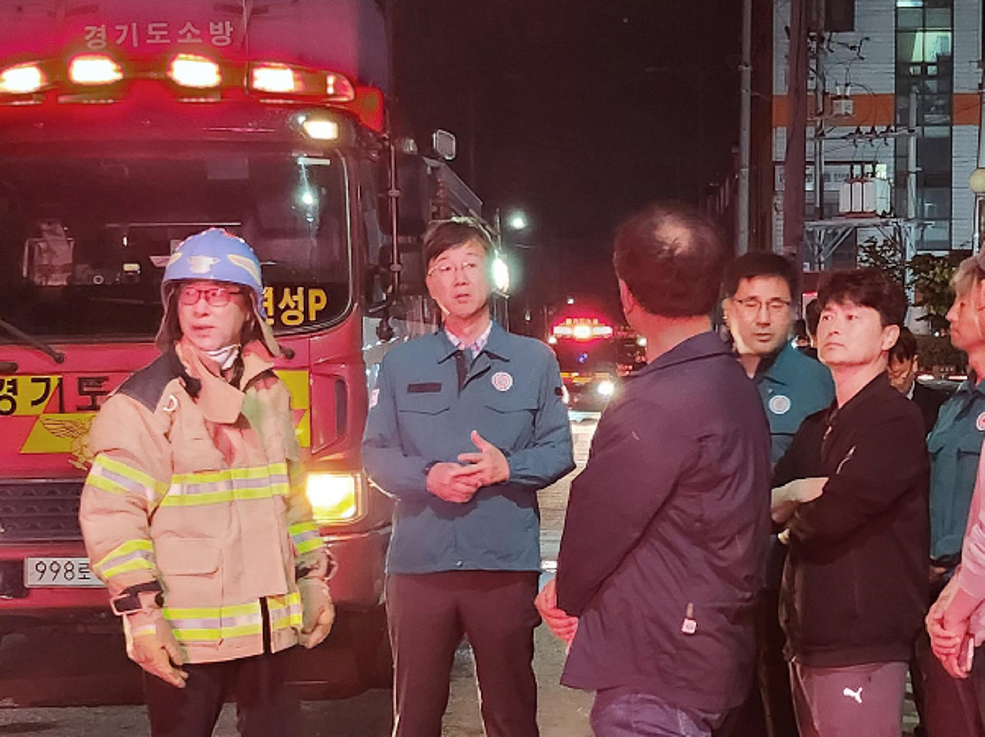 안산 성곡동 공장화재 밤샘 사투 끝 진화