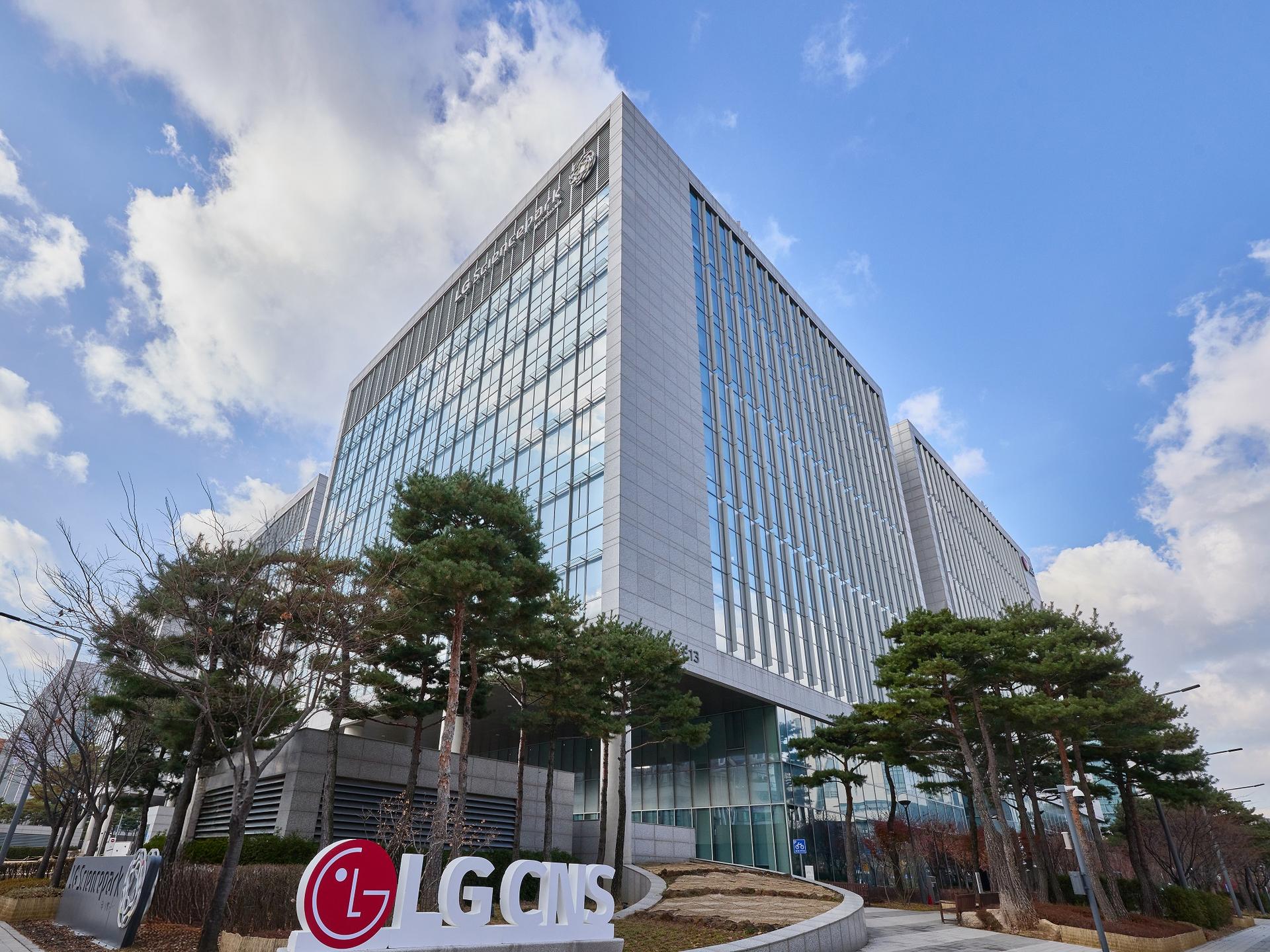 LG CNS, 앤트로픽과 '클로드 엔터프라이즈' 계약…AX 가속화