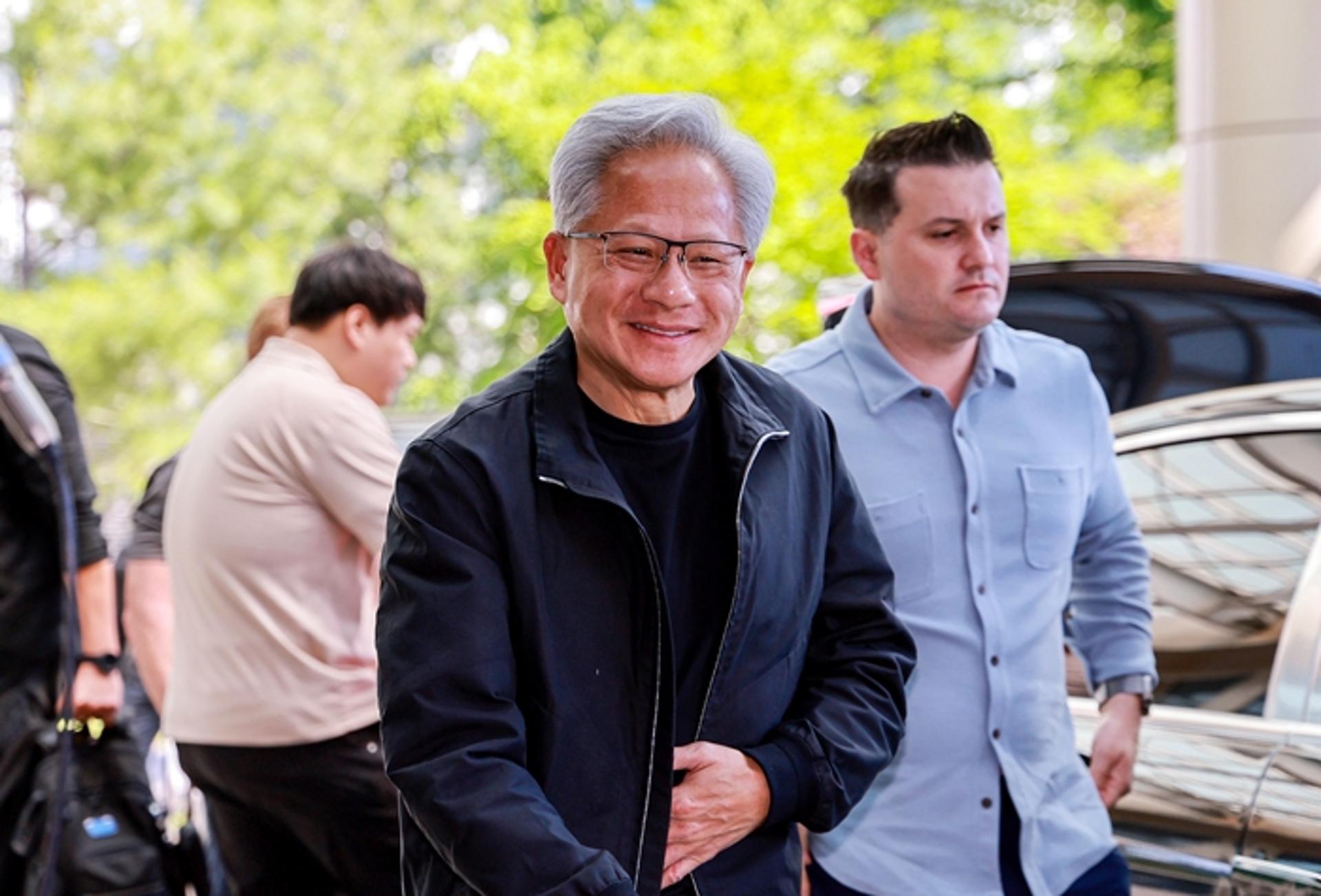 젠슨 황, 미 청문회 출석 거절…엔비디아 본사 초대 역제안