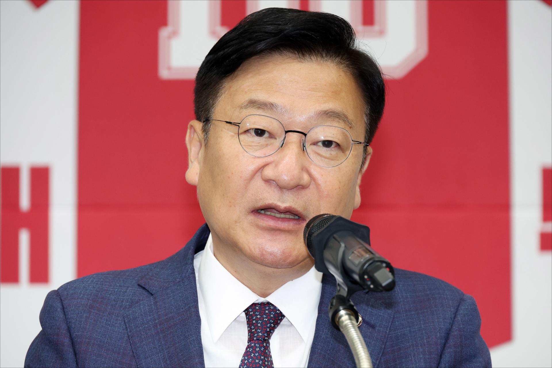 국민의힘 원내사령탑에 정점식…지도부 쇄신·한동훈 복당 제동 걸리나