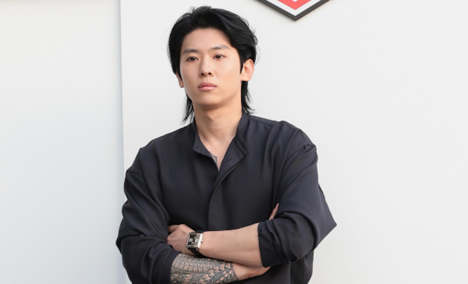 덱스, 돌연 '유튜브 활동 중단' 발표…"올해 복귀 없다" 무슨 일?