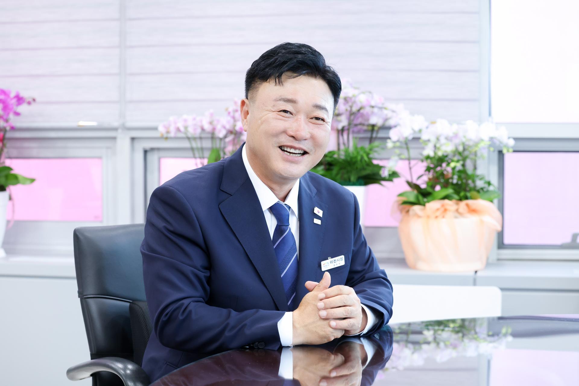 성수석 이천시장, 1호 공약 '반도체 연구단지 조성' 시동