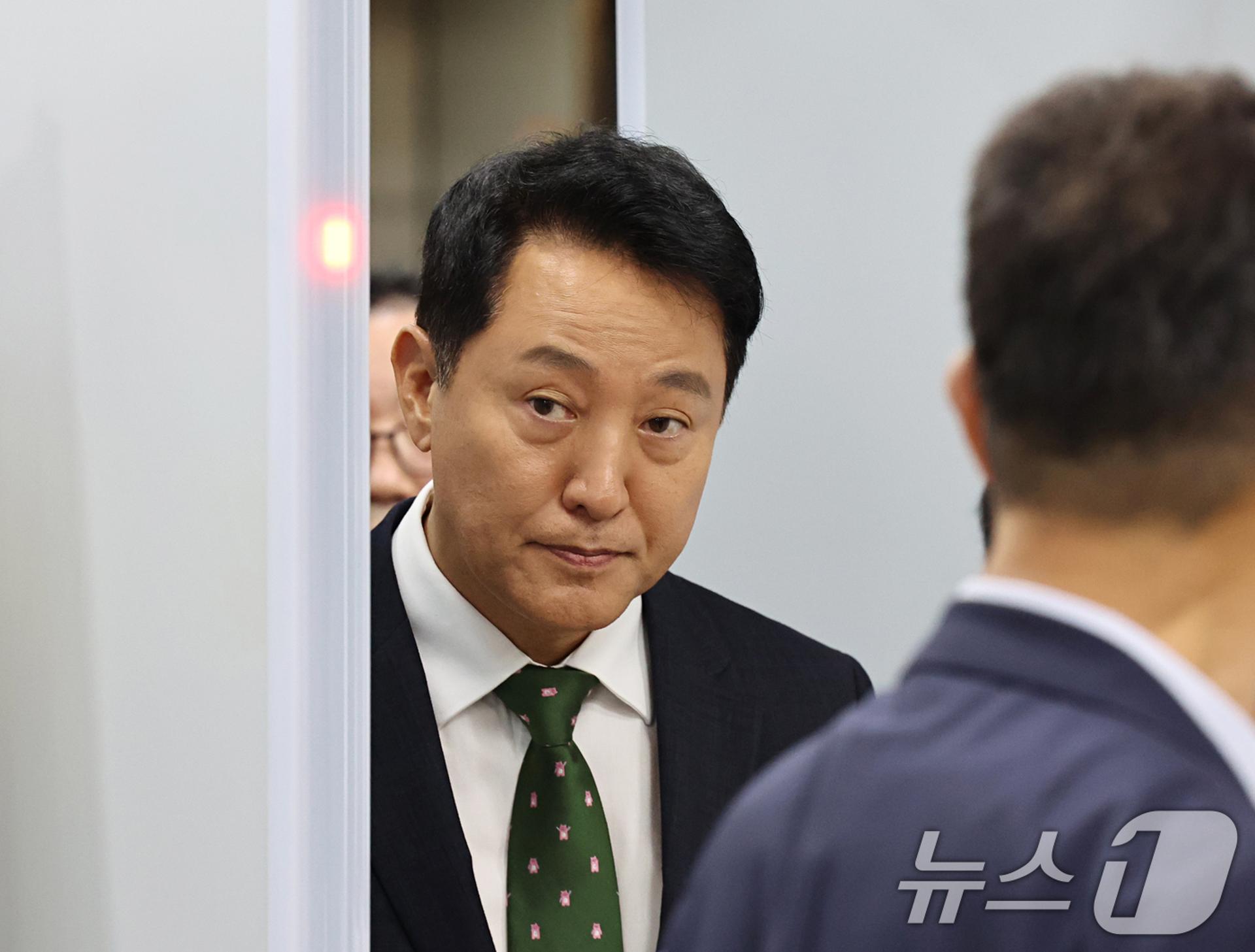 [사설]서울시장 '사법리스크' 현실화… 시정 혼란은 없어야