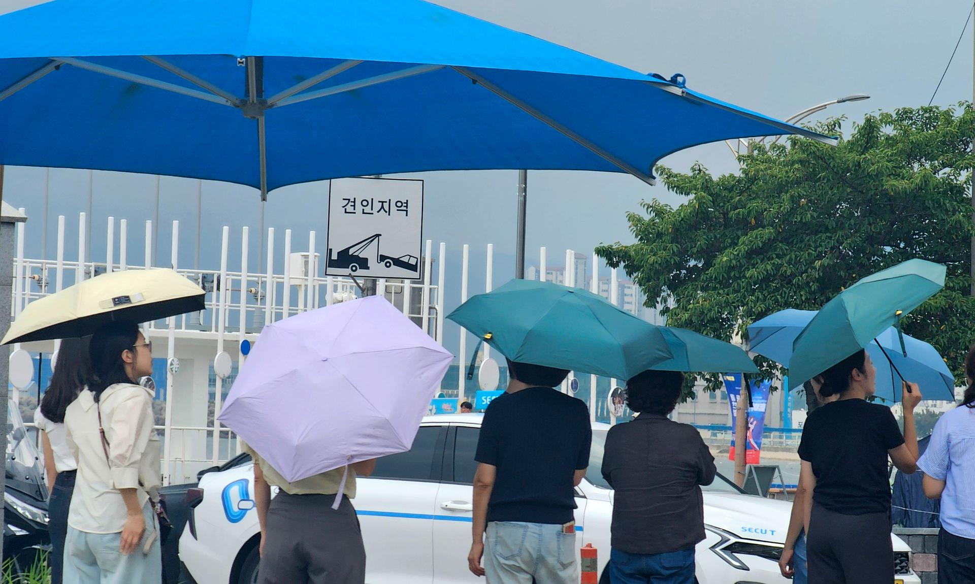 [내일날씨] 수도권·강원내륙, 비 예보…최대 60㎜ 쏟아진다