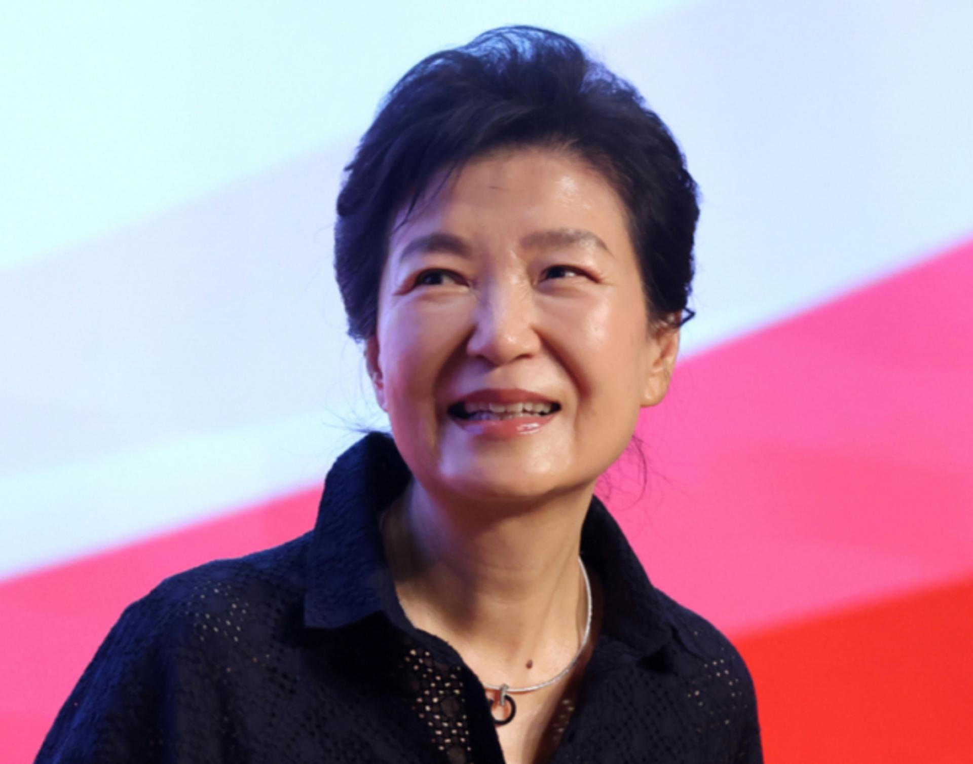 국힘 찾은 박근혜 "힘 모으면 다수당되고 정권 되찾을 수 있어"