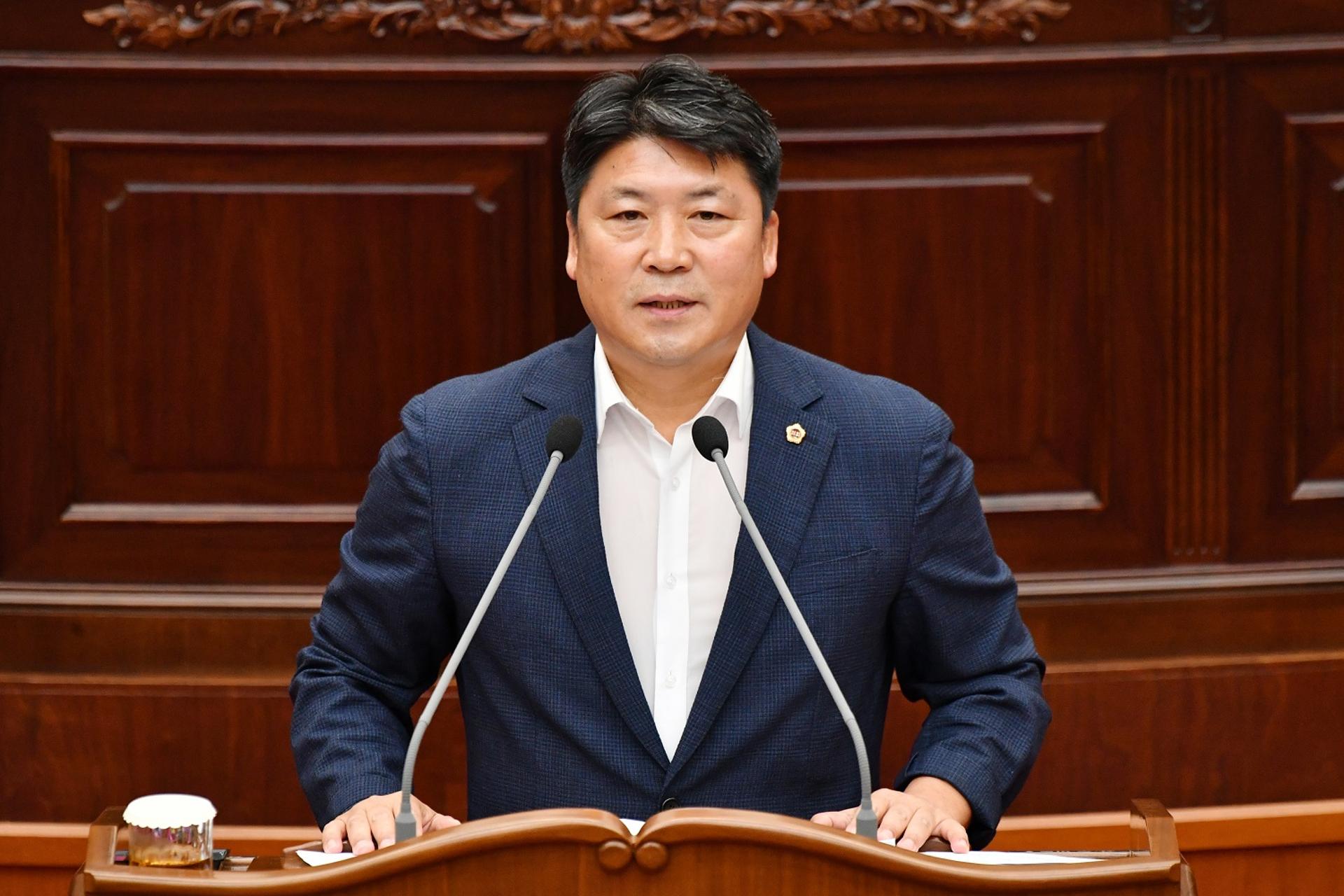 박완수 경남지사 "해군사관학교 대전 이전 동의 못해"