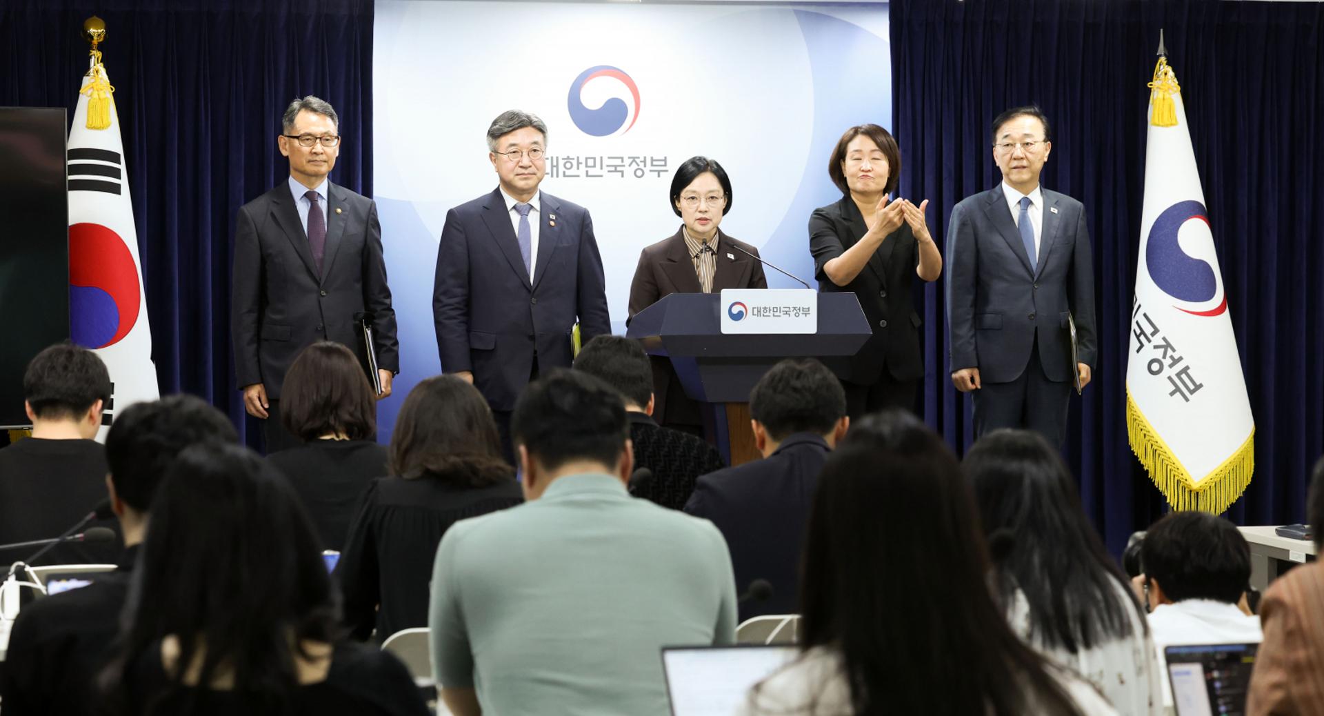 공공기관 2차 이전 내년 착수…"수도권 잔류 최소화"