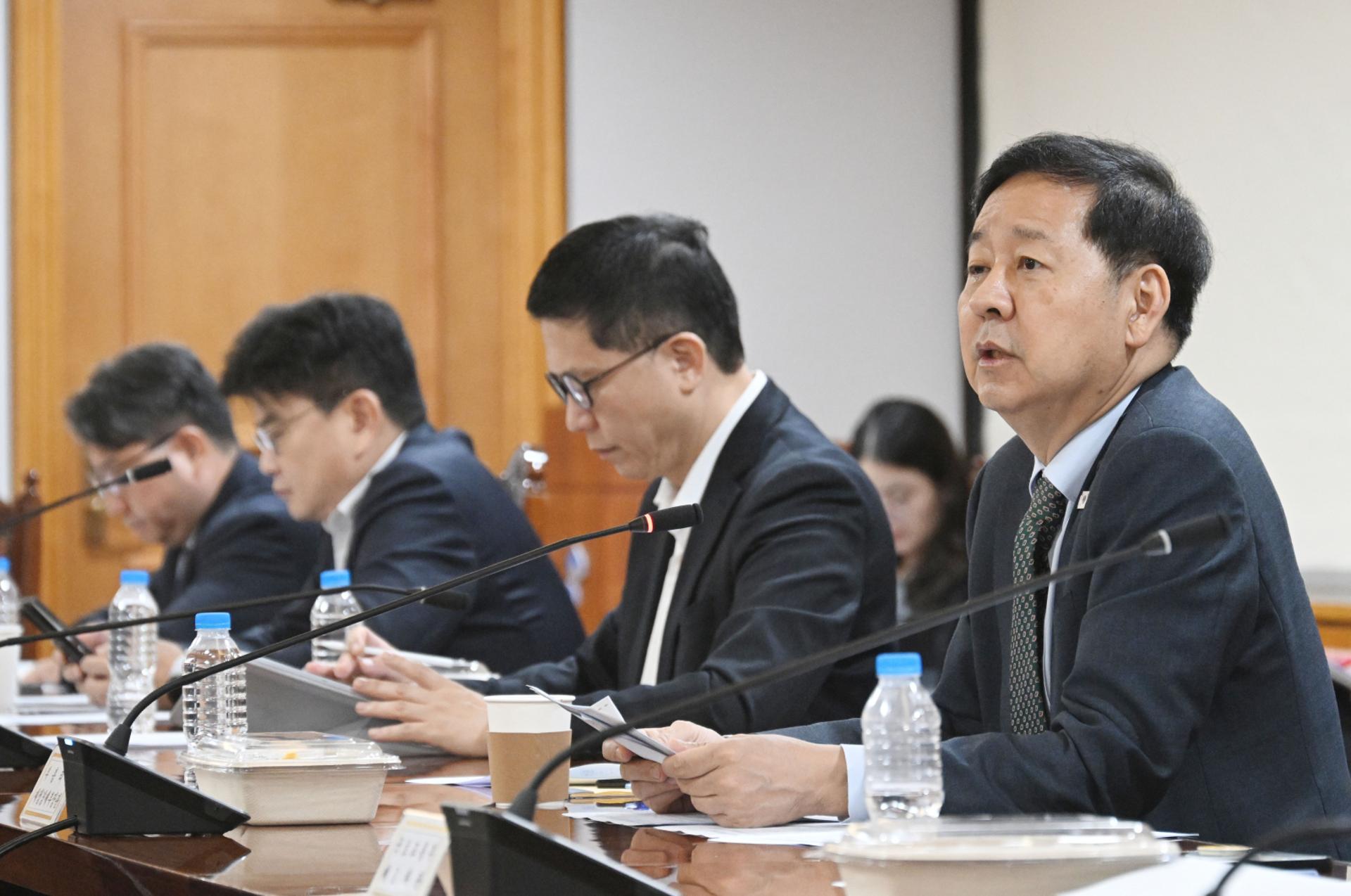 상폐기업 '코넥스 피난처' 마련…시총 300억 기준 늦춘다