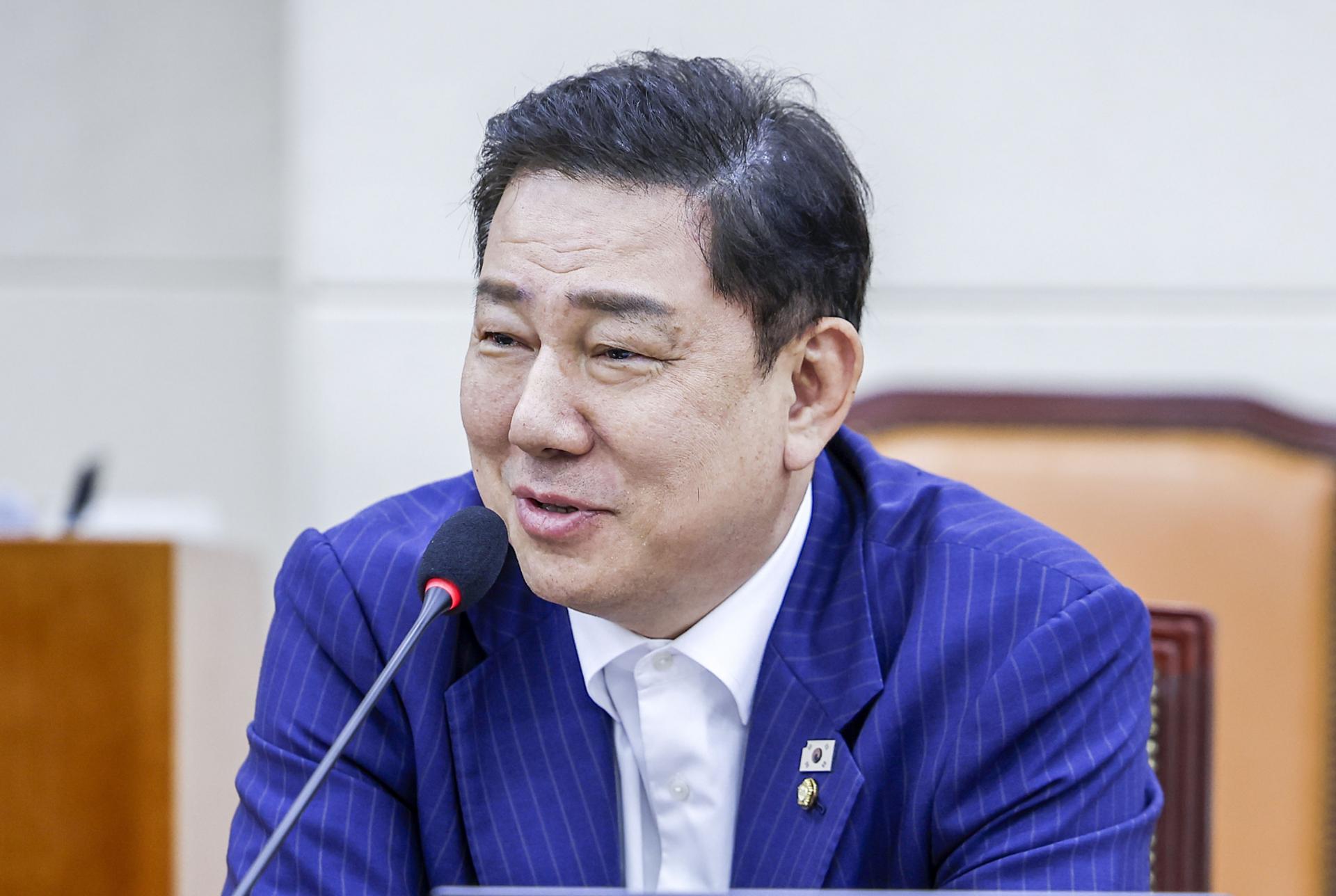 경찰, 김병기 의원 '뇌물수수 혐의' 수사 1년 만에 구속영장 신청