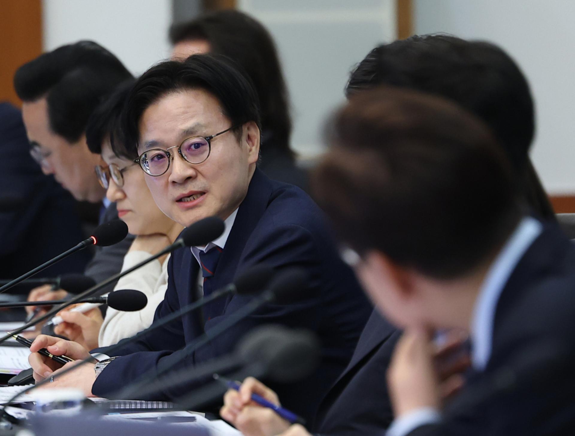 "정무형 정책실장 필요"…김정관·홍성국 등 하마평