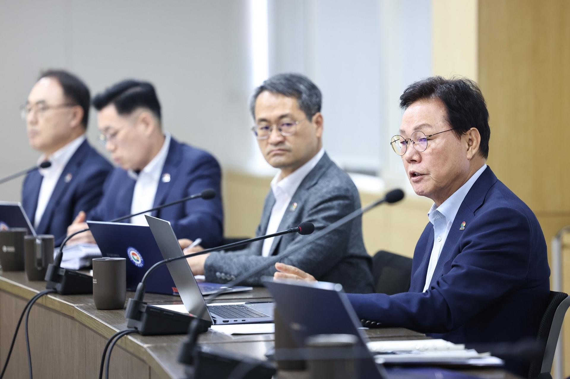 박완수 경남지사, '우주사관학교' 설립검토 지시