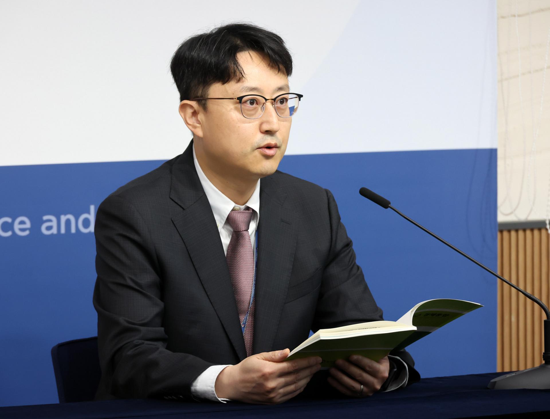 "수출 호황"이라는데…청년 일자리는 뒷걸음