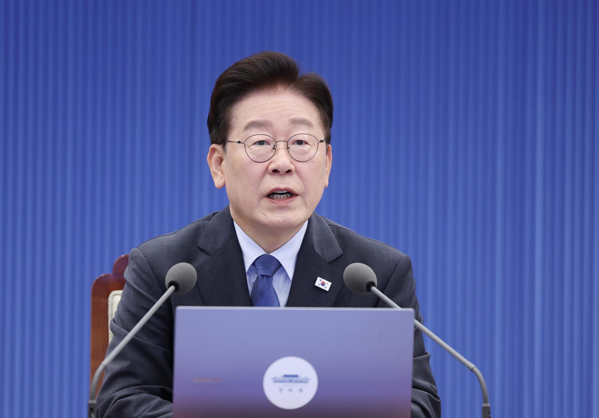 이재명 대통령 "유가 걱정 전혀 안 해도 돼, 계속 안정될 것"