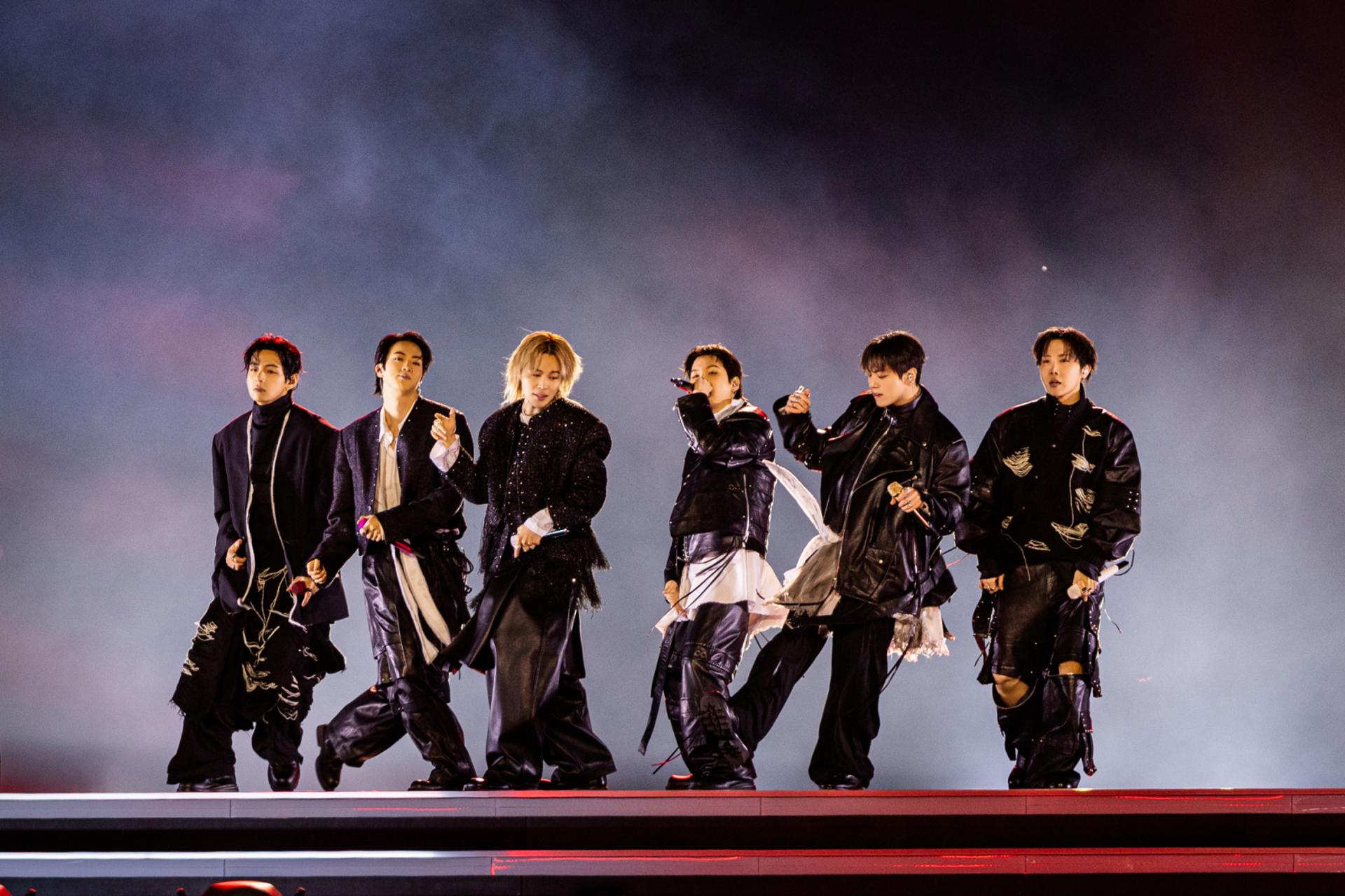 중국, BTS 100억 도둑시청· CD 불법판매까지…서경덕 "한심한 행위"