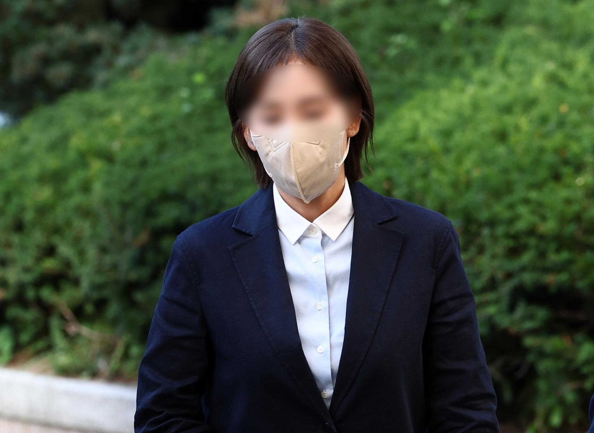 김승원 청문회날 재판 나온 브로커…"왜 오빠라 했냐?" 묵묵부답